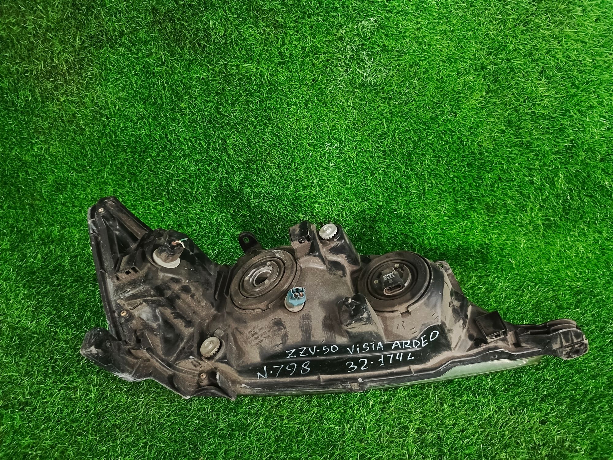 798 фара левая на TOYOTA VISTA ARDEO ZZV50, 11500 рублей, Невинномысск