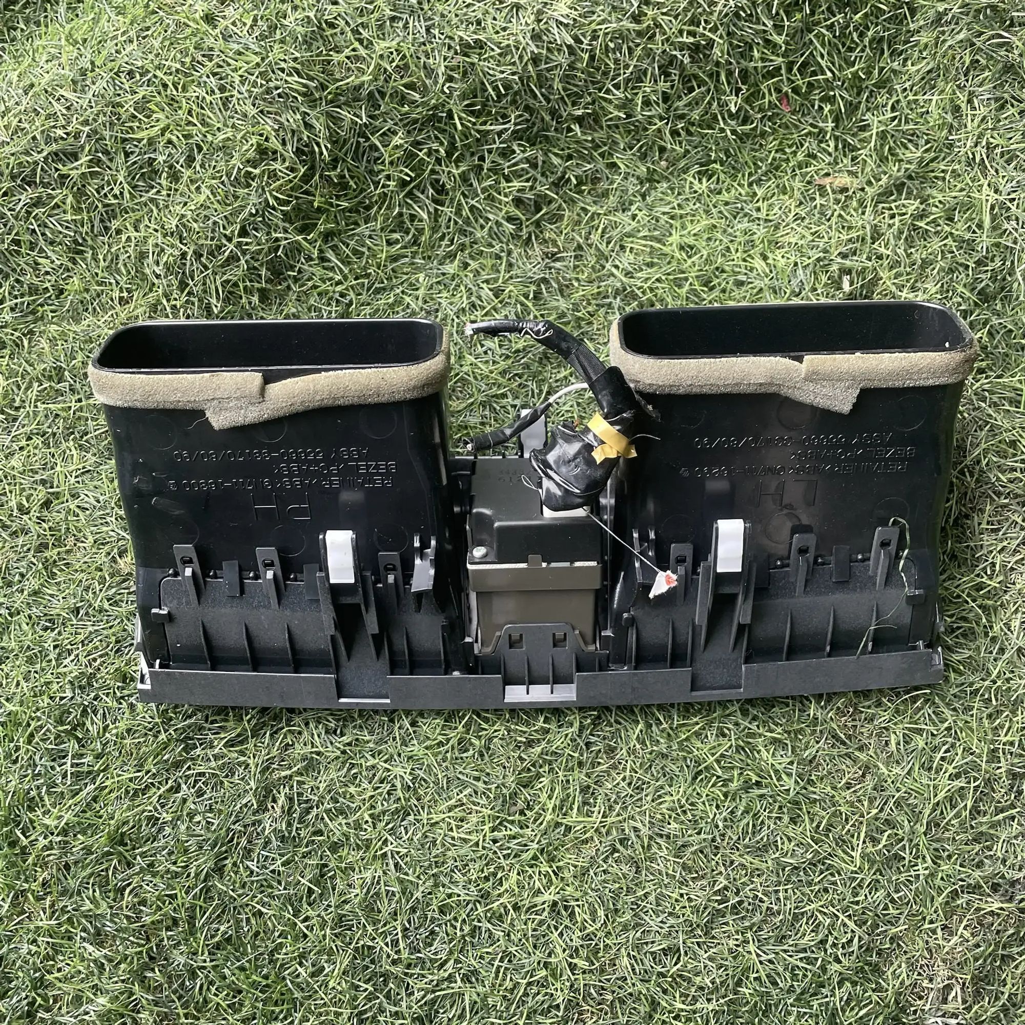 https://ycs.partsauto.market/partsauto-images/thmbs/userImages/772e461030aea93f4dbb6447c0f924d3/part/81259c6f-78b3-4ff0-8602-e0577606fc7a_1779096996342.jpg