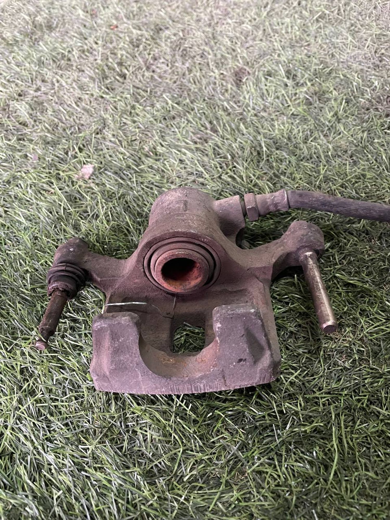 485 Суппорт тормозной задний левый MITSUBISHI RVR N23W, 3000 рублей, Невинномысск