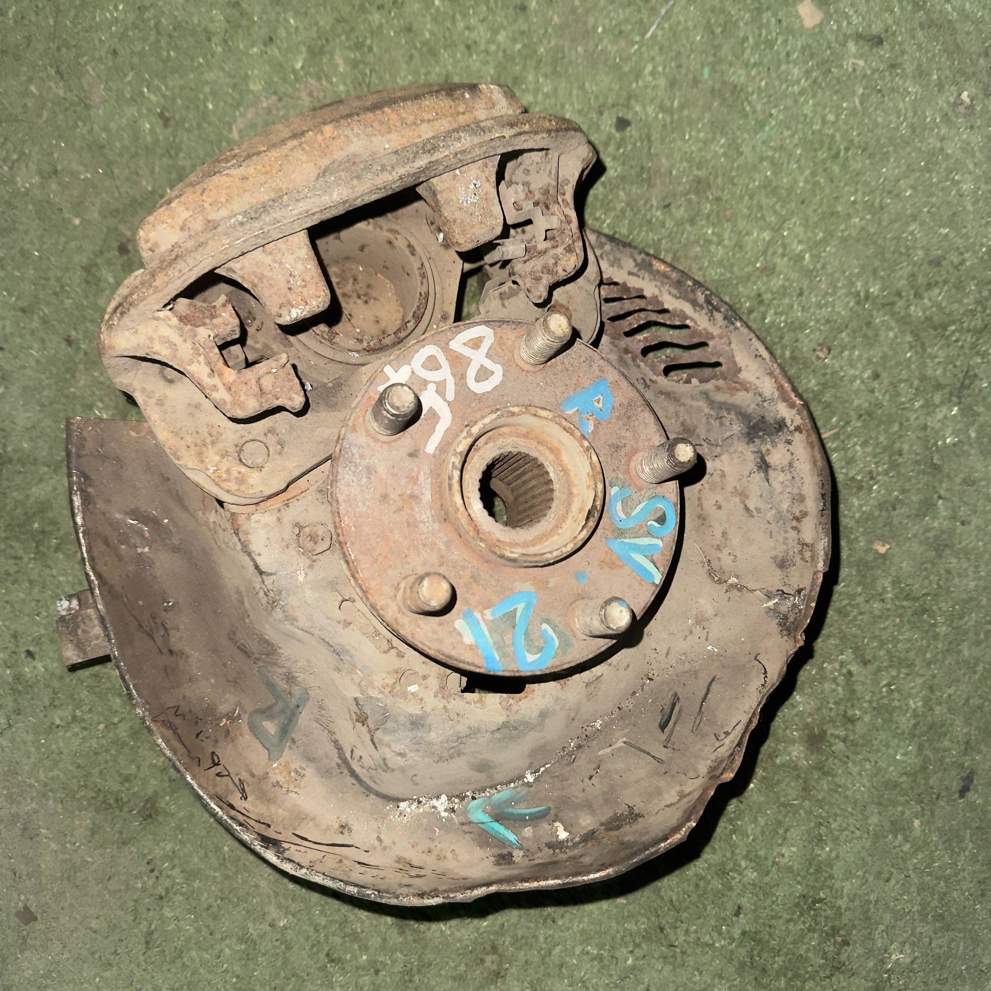 865 Ступица передняя правая TOYOTA CAMRY SV21, 5000 рублей, Невинномысск