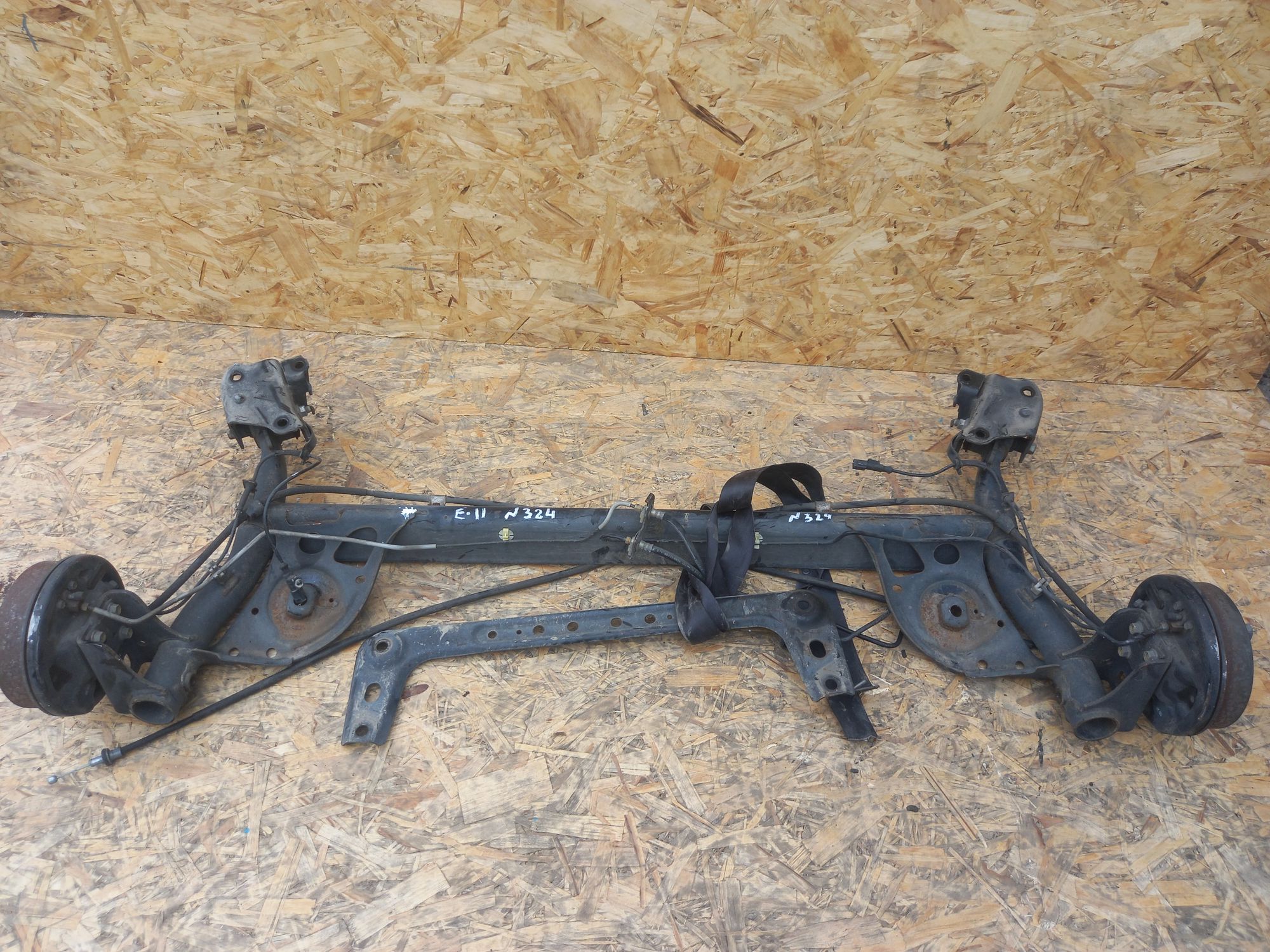 https://ycs.partsauto.market/partsauto-images/thmbs/userImages/772e461030aea93f4dbb6447c0f924d3/part/82167b02-e0e8-4f3a-84c4-7738e2953466_1702727036992.jpg