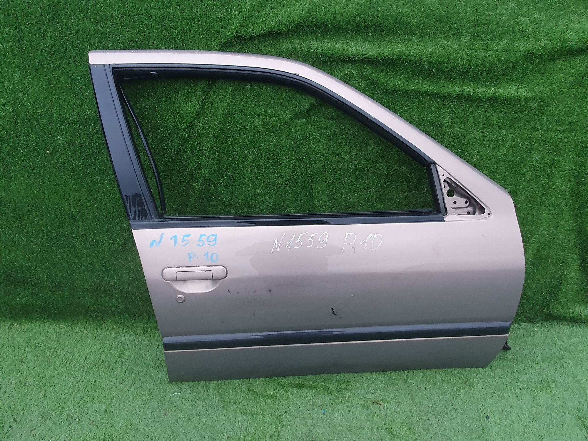 1559 дверь F/R на NISSAN PRIMERA P10, 4000 рублей, Невинномысск