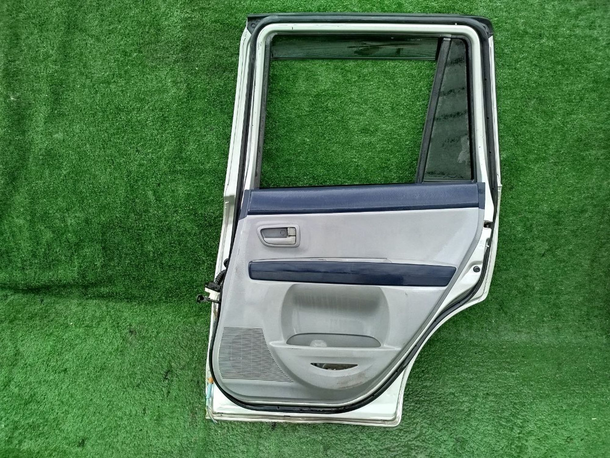 2027 дверь на MAZDA MPV LWEW, 12500 рублей, Невинномысск