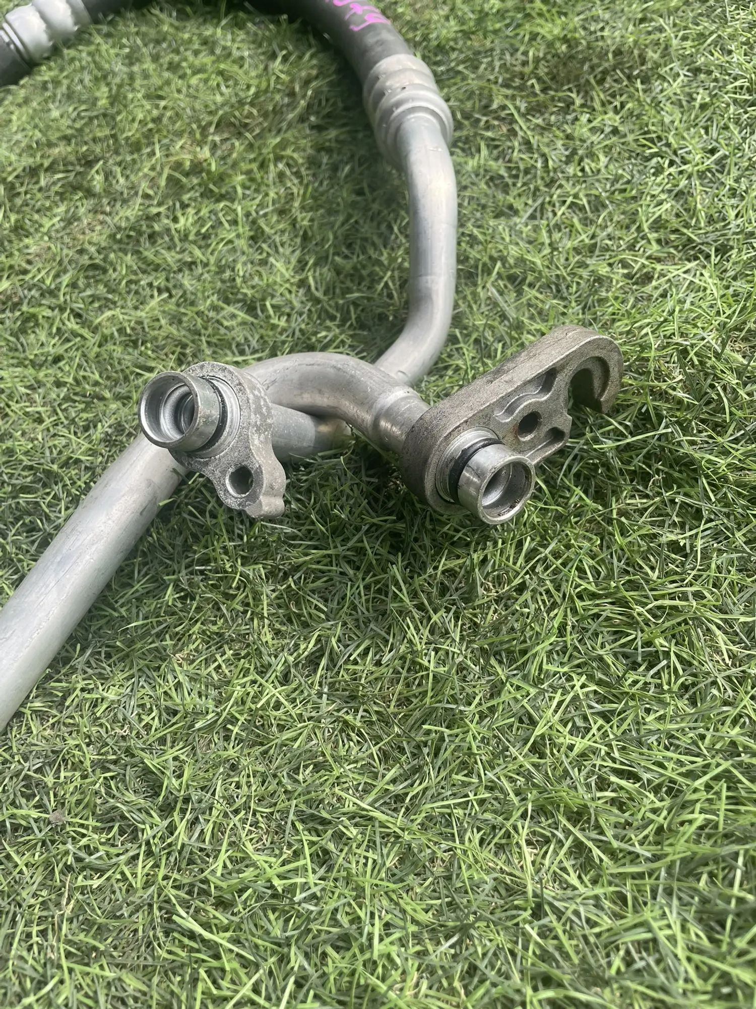 https://ycs.partsauto.market/partsauto-images/thmbs/userImages/772e461030aea93f4dbb6447c0f924d3/part/83137037-e902-47da-92e8-0c4fe63f876e_1775461821323.jpg