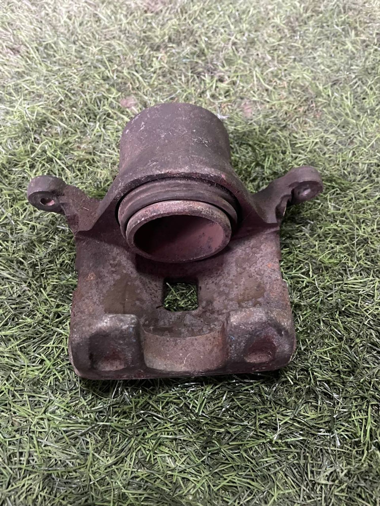 392 Суппорт тормозной передний левый NISSAN PRESAGE TU31, 3000 рублей, Невинномысск