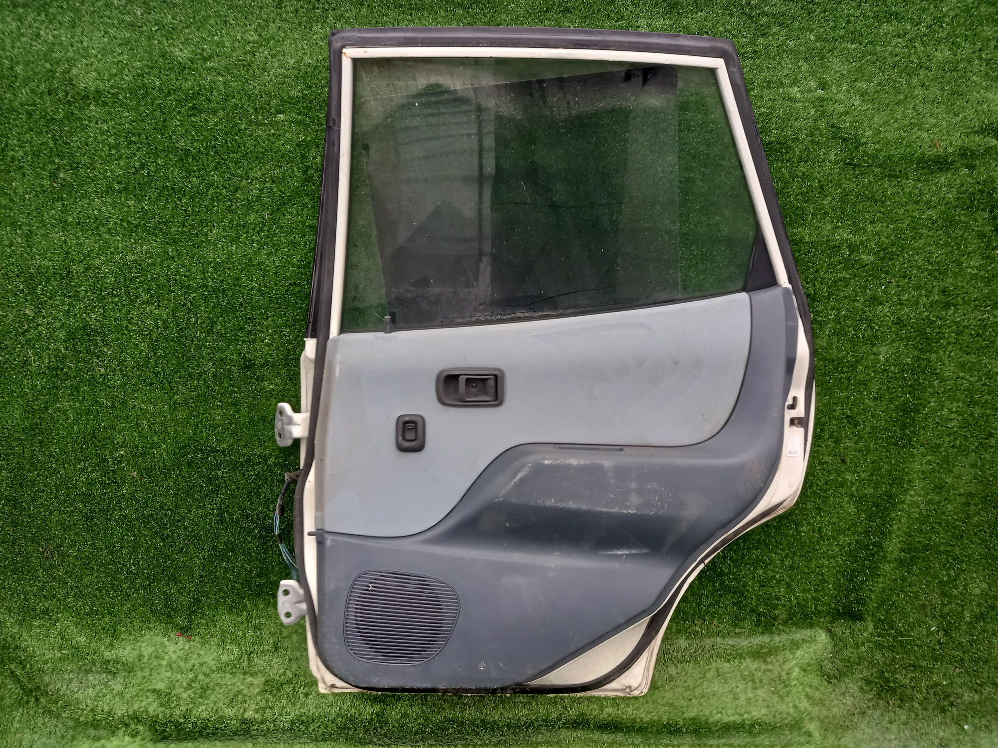 1666 дверь B/R на TOYOTA DUET M100A, 9000 рублей, Невинномысск