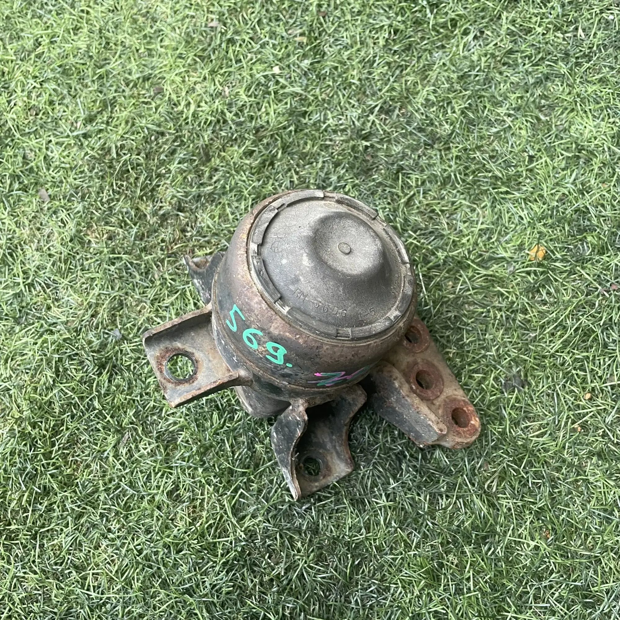 https://ycs.partsauto.market/partsauto-images/thmbs/userImages/772e461030aea93f4dbb6447c0f924d3/part/8374b4ed-e8cf-4f2b-864c-ba004bf1ec26_1776924056362.jpg
