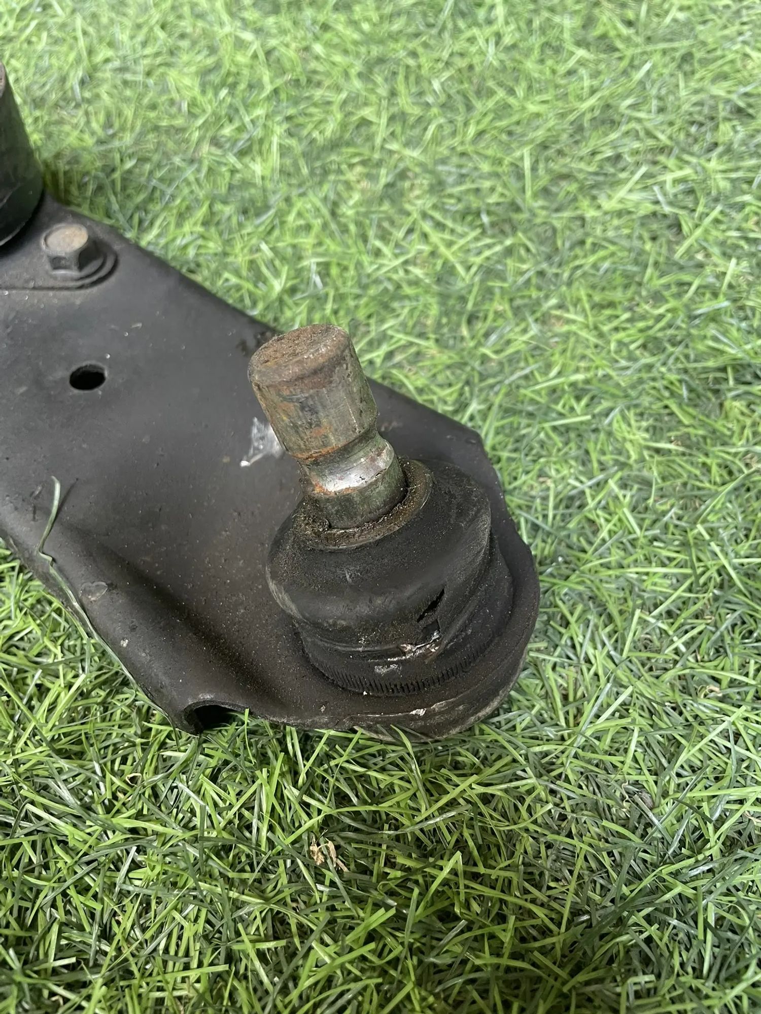 https://ycs.partsauto.market/partsauto-images/thmbs/userImages/772e461030aea93f4dbb6447c0f924d3/part/83badba9-7f4f-4e70-8509-68d57dc8f042_1774360575277.jpg