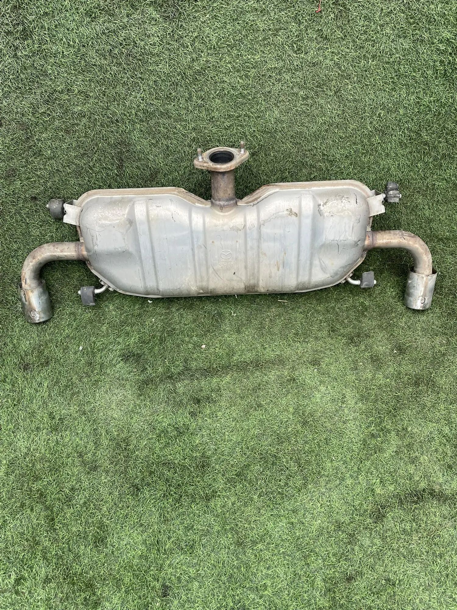 https://ycs.partsauto.market/partsauto-images/thmbs/userImages/772e461030aea93f4dbb6447c0f924d3/part/83c1a07d-6e8f-48bf-8d00-83e4397684f3_1775464584907.jpg