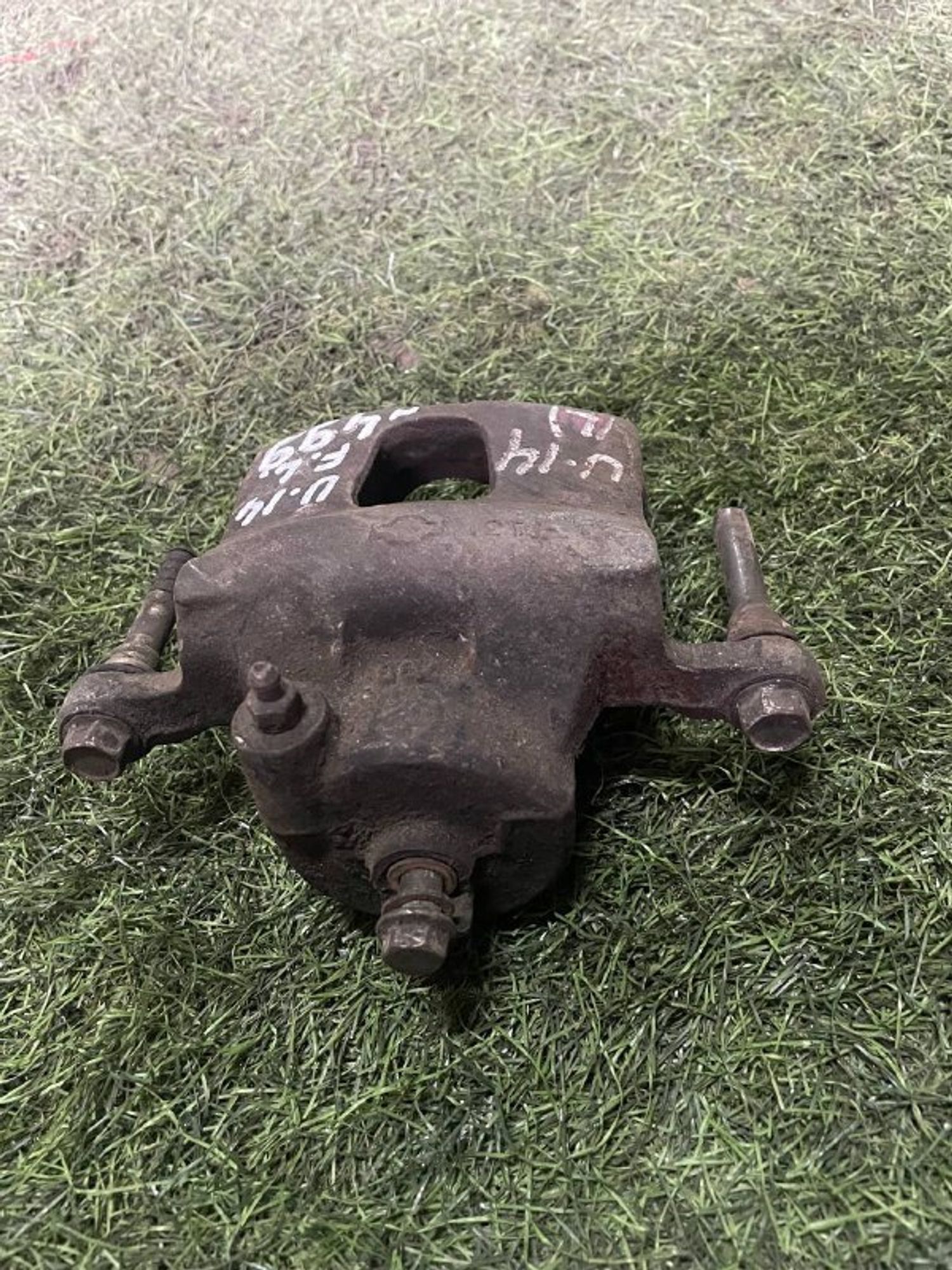 499 Суппорт тормозной передний левый TOYOTA FUNCARGO NCP21, 3000 рублей, Невинномысск