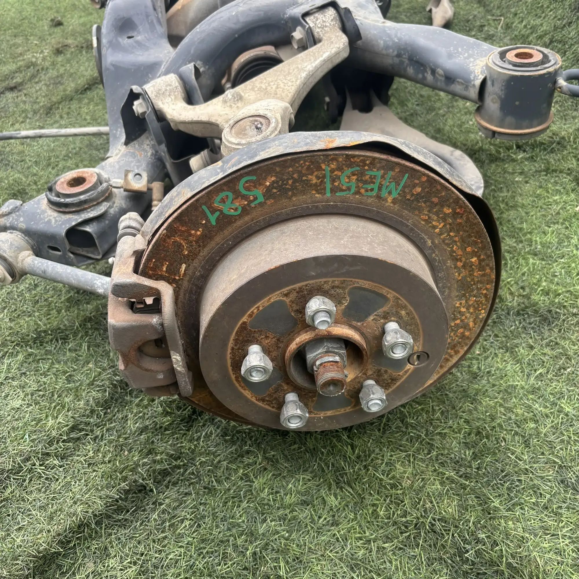 https://ycs.partsauto.market/partsauto-images/thmbs/userImages/772e461030aea93f4dbb6447c0f924d3/part/84ff6f51-5f50-4104-9370-e0bad2066d3a_1777016132448.jpg