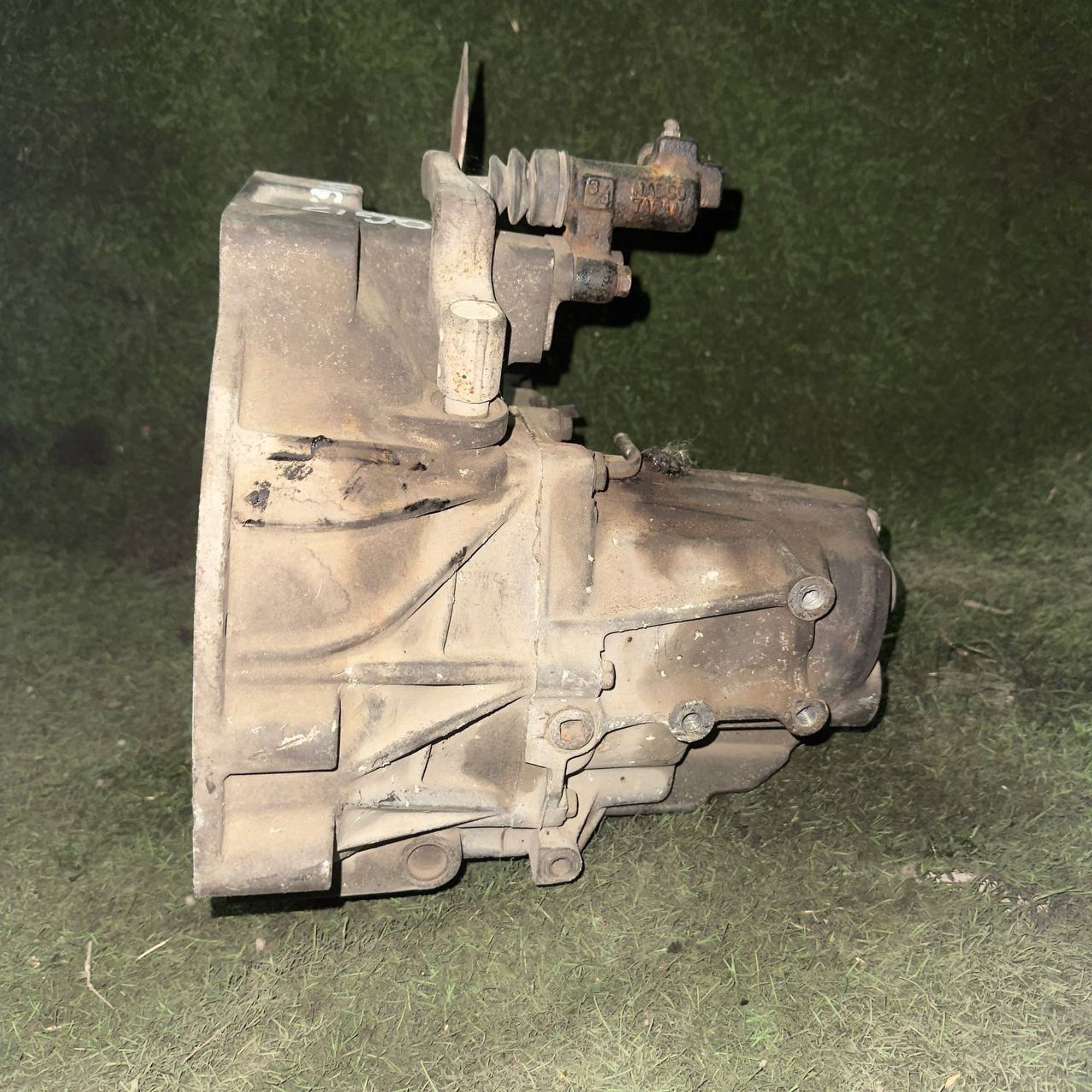 https://ycs.partsauto.market/partsauto-images/thmbs/userImages/772e461030aea93f4dbb6447c0f924d3/part/8509a99a-37d8-49e3-baaf-8d8cbd5617d2_1752569650184.jpg