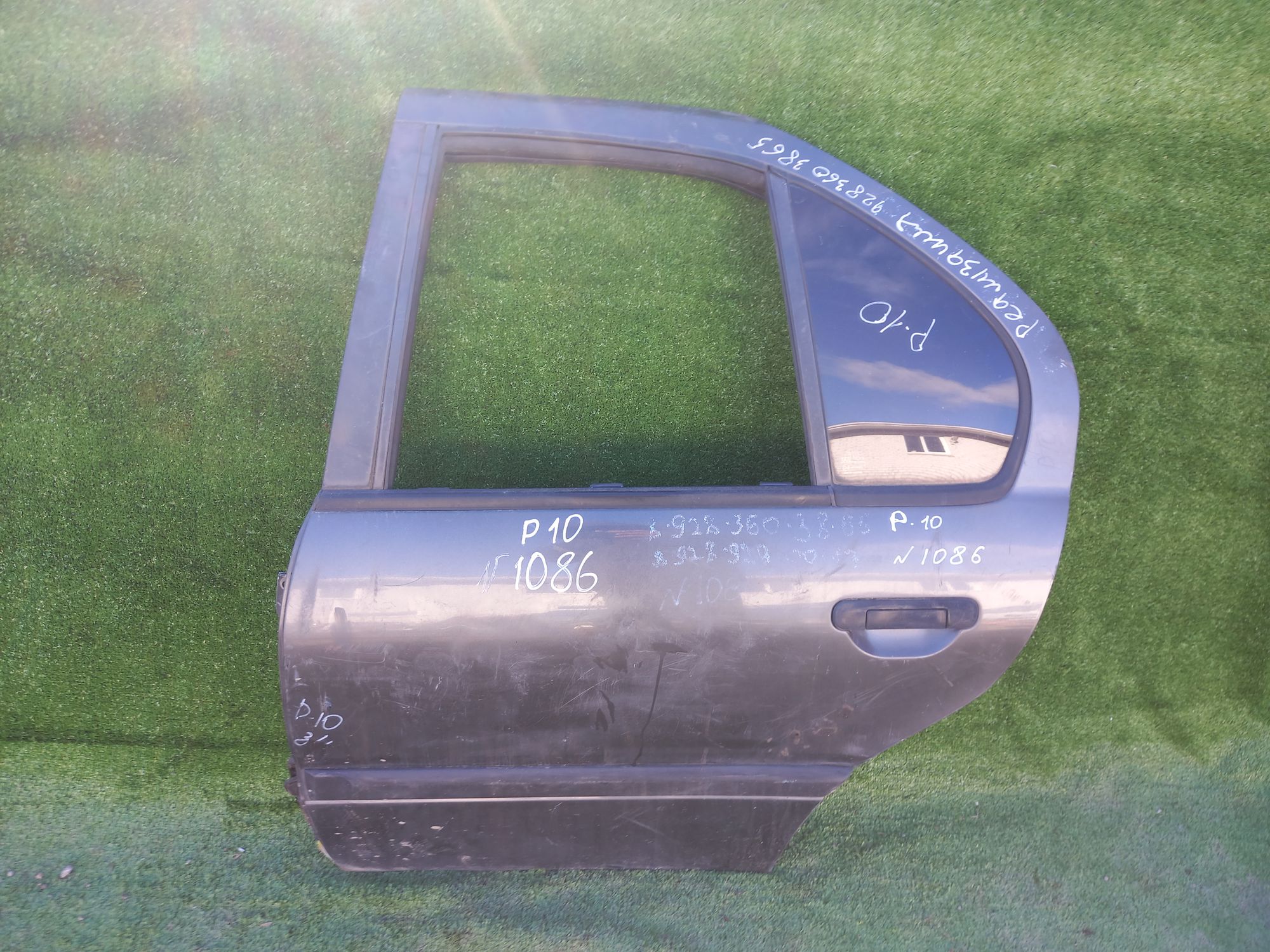 1086 дверь на NISSAN PRIMERA P10, 4500 рублей, Невинномысск