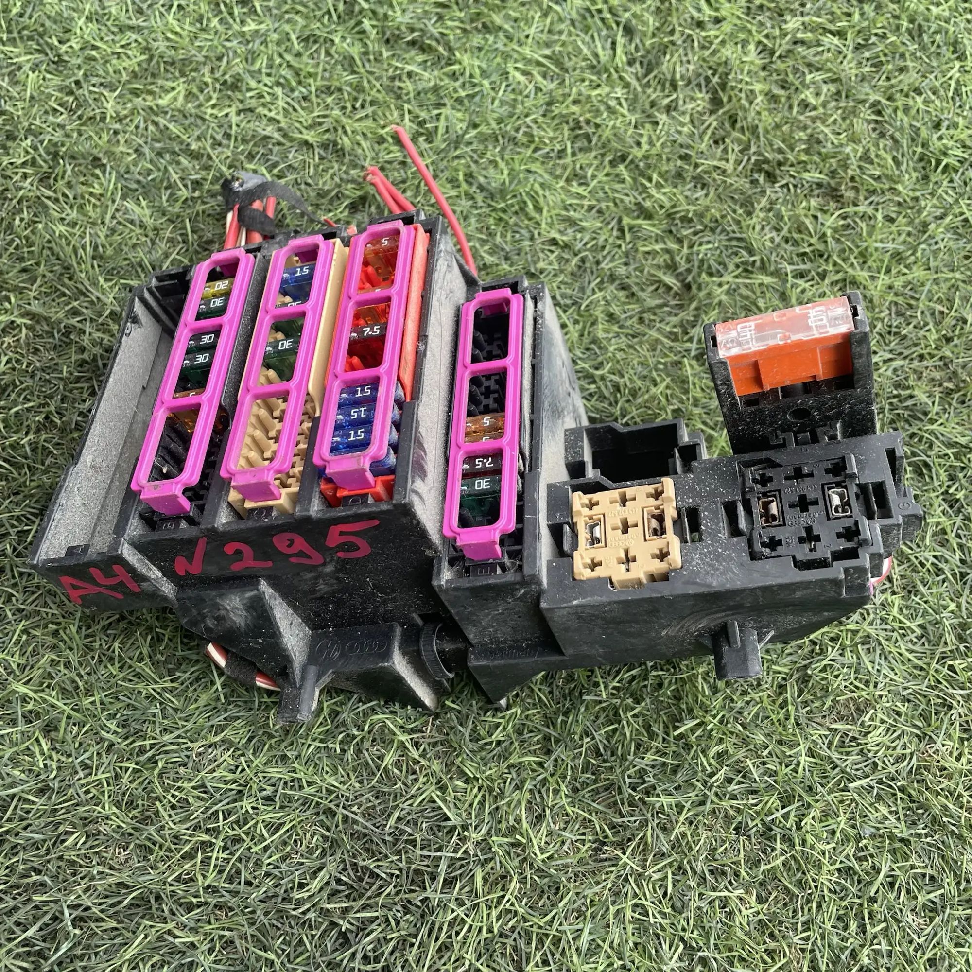 https://ycs.partsauto.market/partsauto-images/thmbs/userImages/772e461030aea93f4dbb6447c0f924d3/part/8537fc77-a3e0-4626-ac09-a2e09d79b0c2_1779104032328.jpg