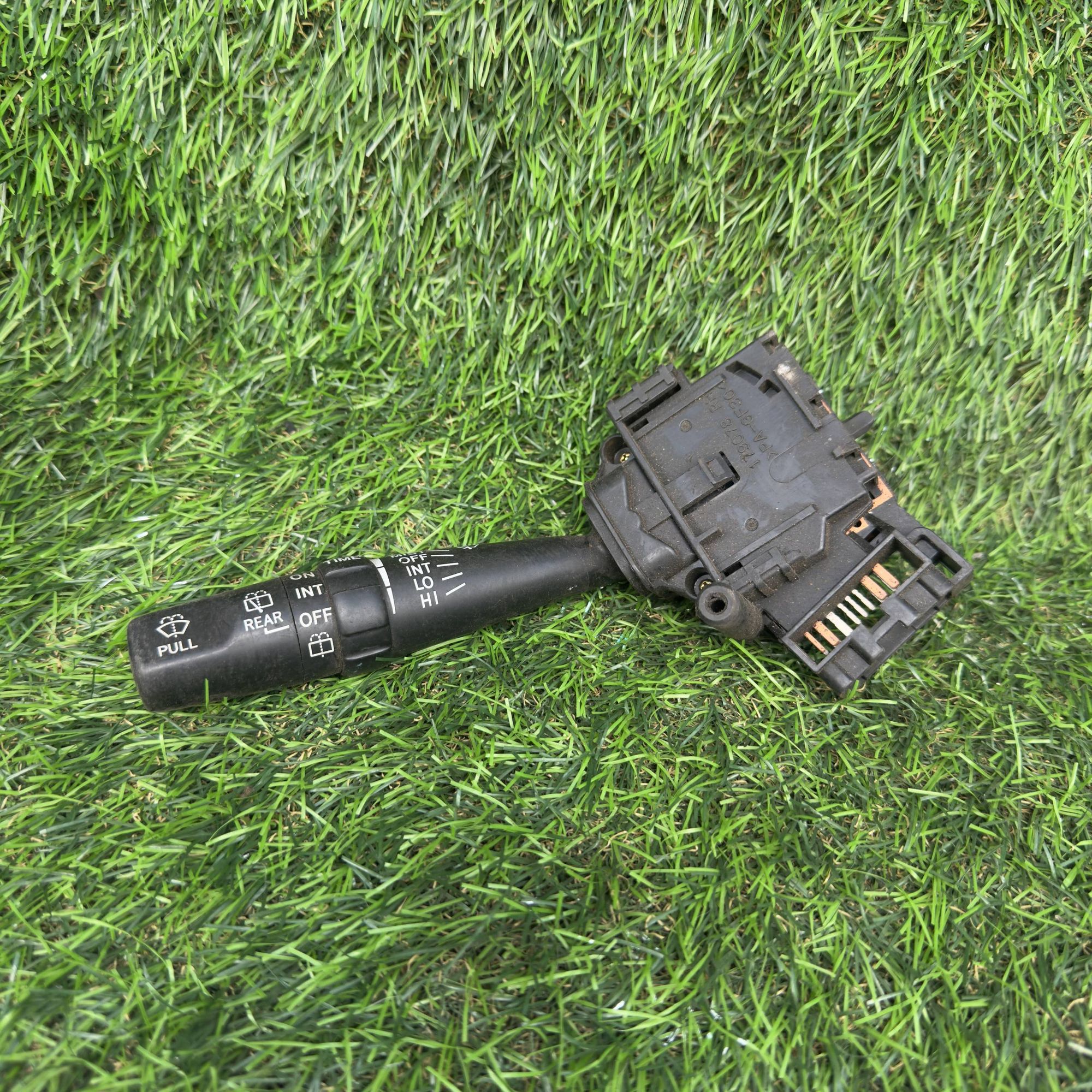 176 Подрулевой переключатель дворников Toyota AZR60, 2500 рублей, Невинномысск