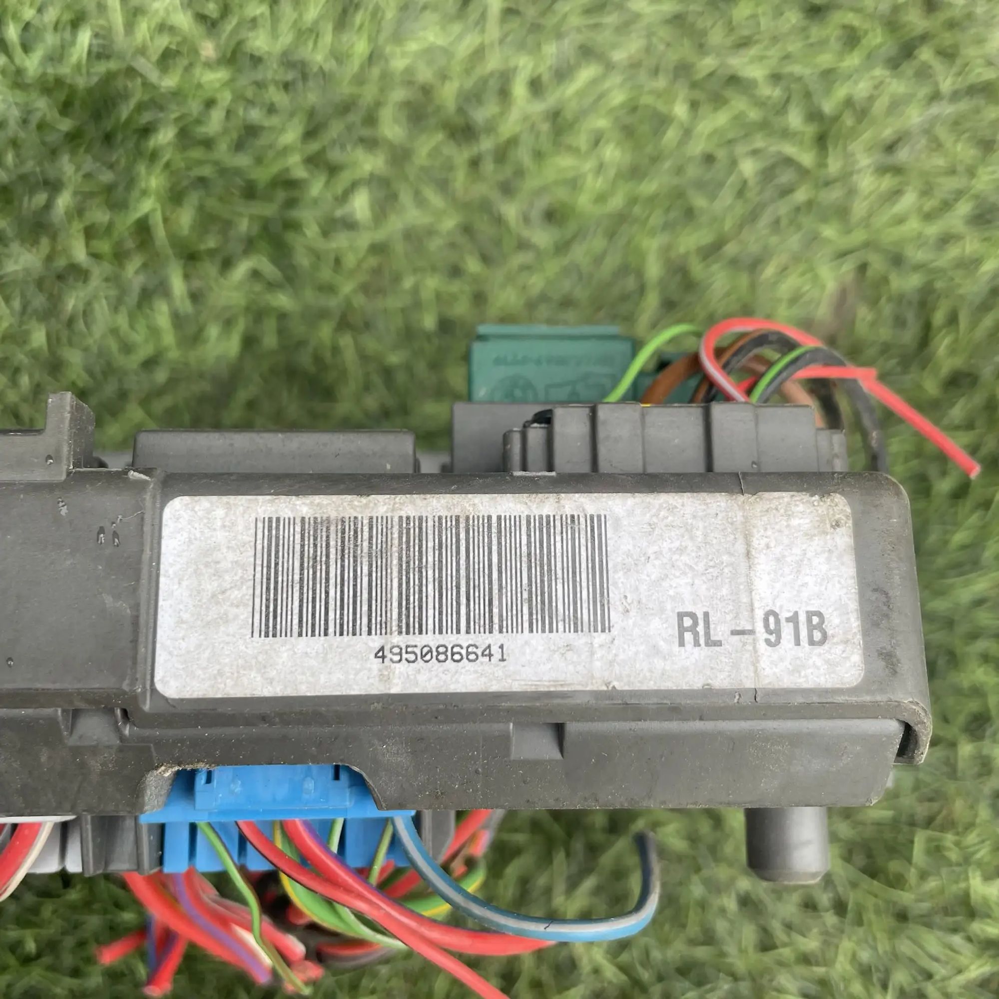 https://ycs.partsauto.market/partsauto-images/thmbs/userImages/772e461030aea93f4dbb6447c0f924d3/part/85fa98fc-5c28-4d28-b792-dd6e74c06abe_1779102249837.jpg