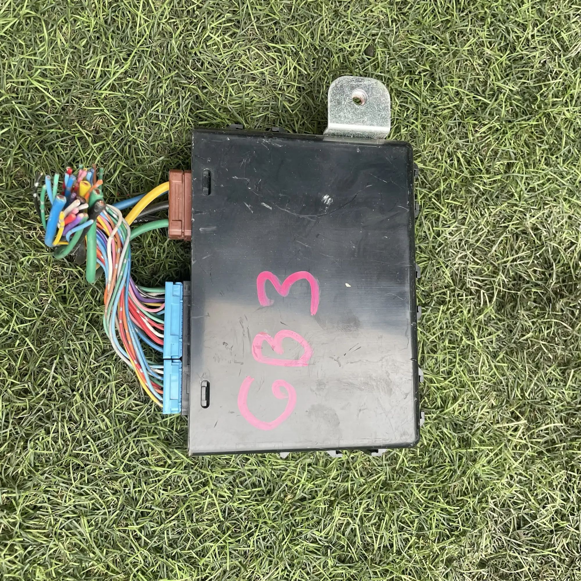 https://ycs.partsauto.market/partsauto-images/thmbs/userImages/772e461030aea93f4dbb6447c0f924d3/part/865b20d4-6e33-45eb-9cb8-a37b33097a42_1779105718371.jpg