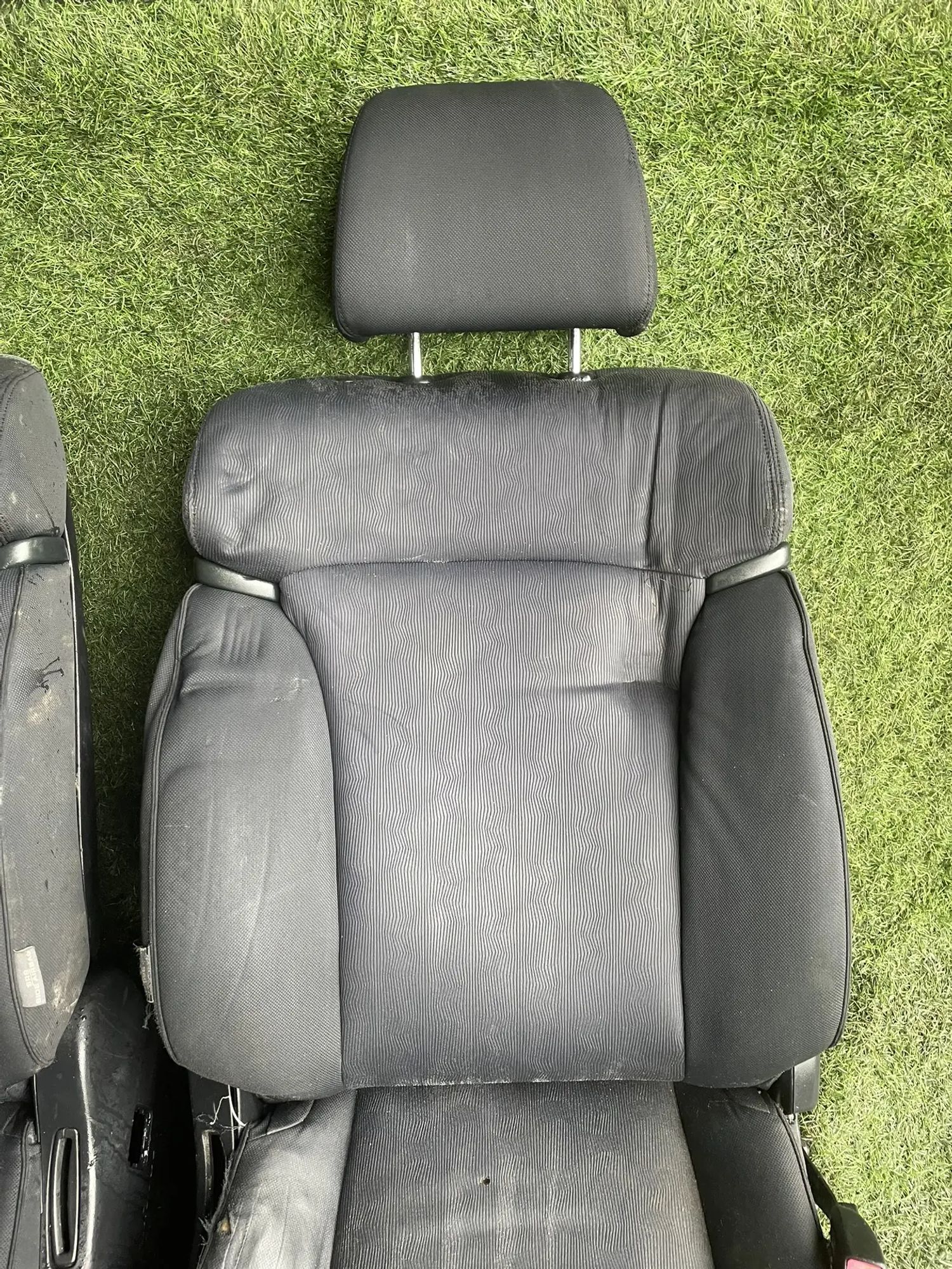https://ycs.partsauto.market/partsauto-images/thmbs/userImages/772e461030aea93f4dbb6447c0f924d3/part/8733e1d7-eefc-45cf-a036-e40a300deaf7_1777967772735.jpg