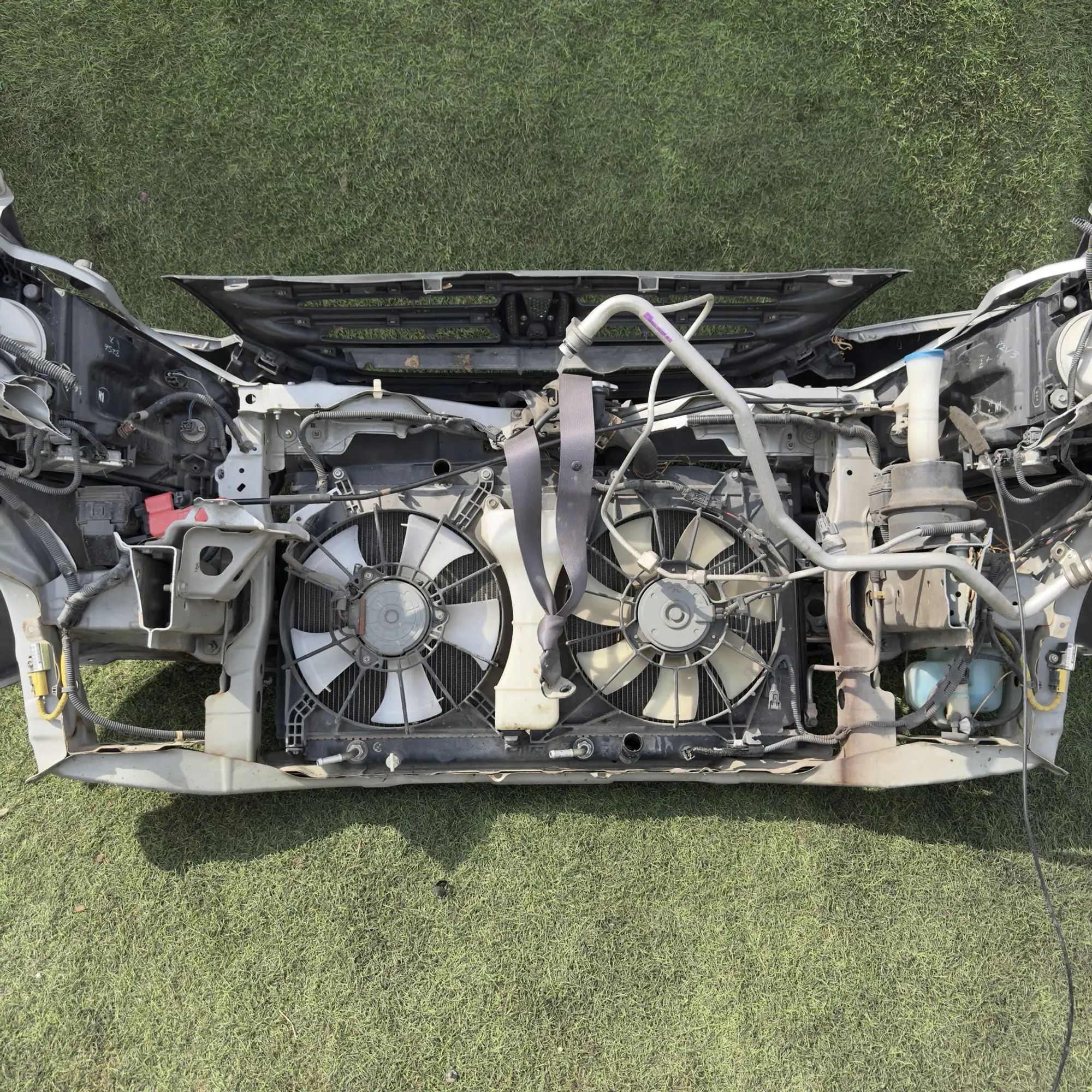 https://ycs.partsauto.market/partsauto-images/thmbs/userImages/772e461030aea93f4dbb6447c0f924d3/part/876a5ac6-68c0-4d0a-a6bf-626dda0eff6e_1778161522047.jpg