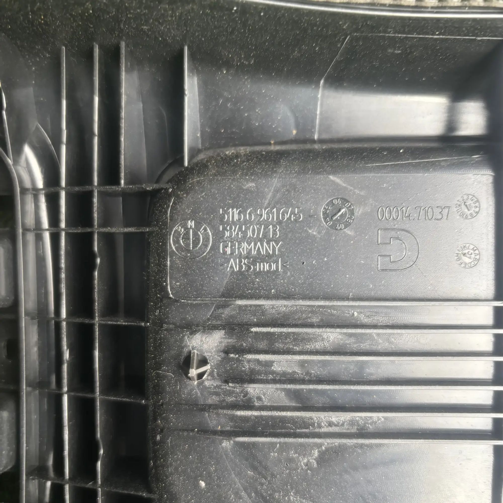 https://ycs.partsauto.market/partsauto-images/thmbs/userImages/772e461030aea93f4dbb6447c0f924d3/part/87937c24-42ff-465c-aed4-78b8eb9c251c_1776770021231.jpg
