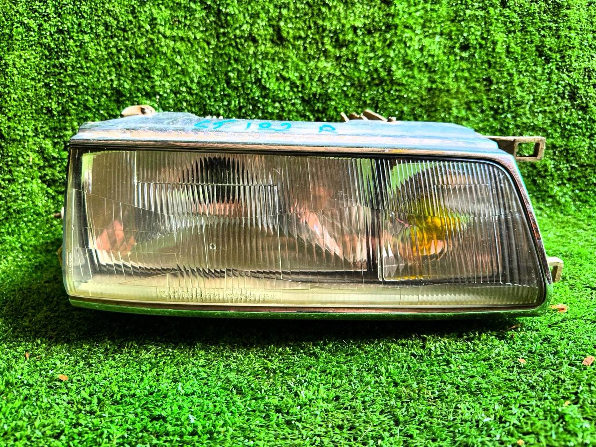 2 фара правая на TOYOTA CARINA ED ST182, 3500 рублей, Невинномысск