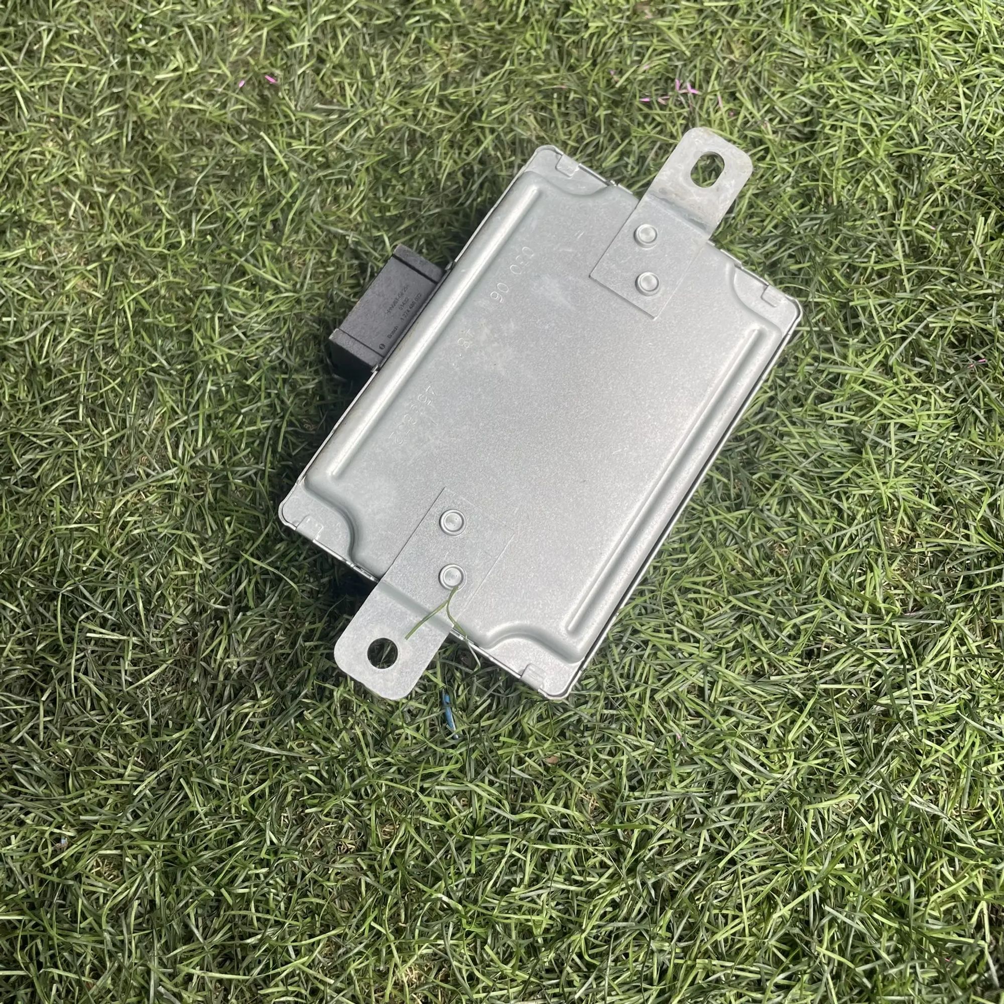 https://ycs.partsauto.market/partsauto-images/thmbs/userImages/772e461030aea93f4dbb6447c0f924d3/part/8840994f-4e54-46d4-aca2-c7692fc3d05d_1776517286608.jpg