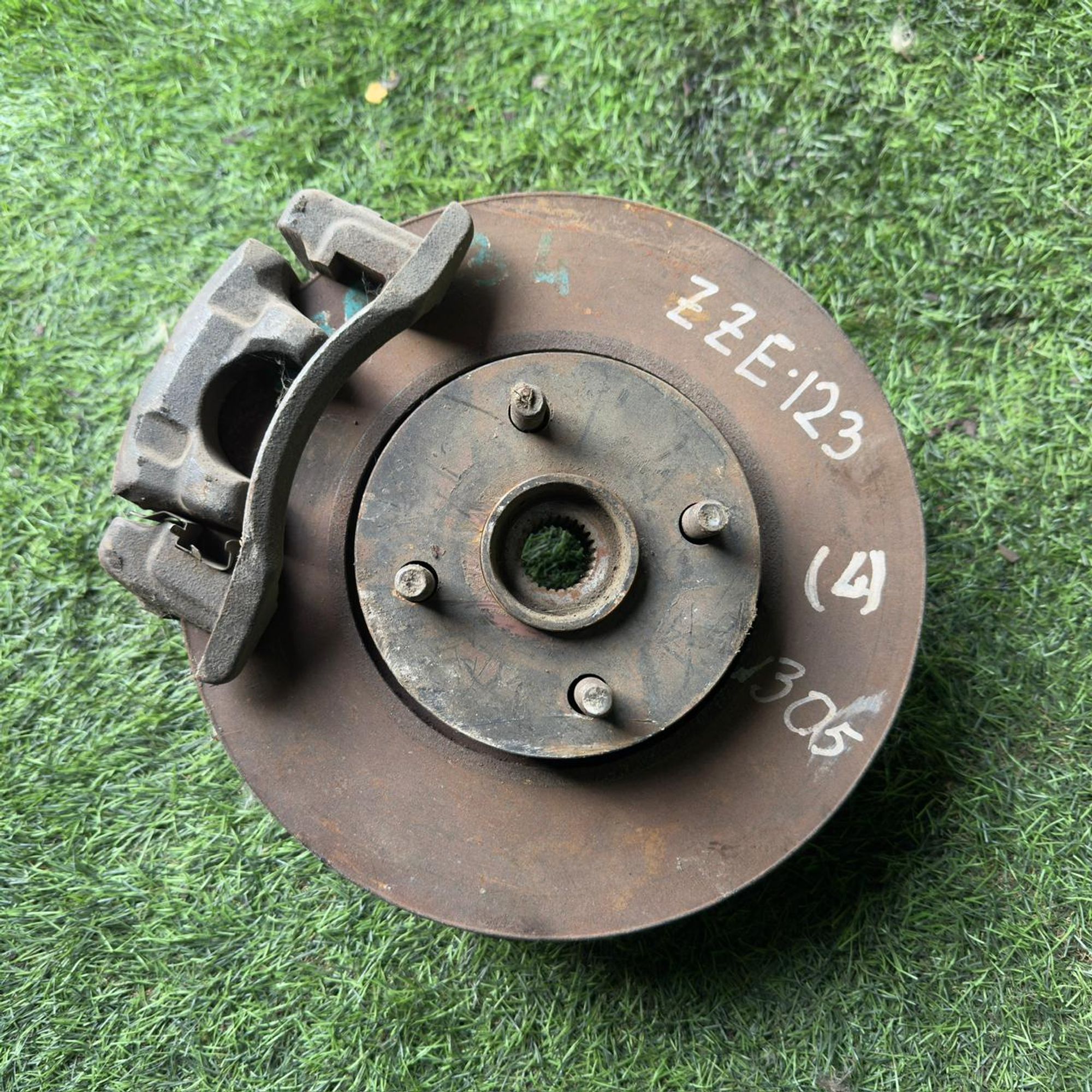 305 Ступица передняя левая TOYOTA COROLLA FIELDER ZZE123, 4500 рублей, Невинномысск