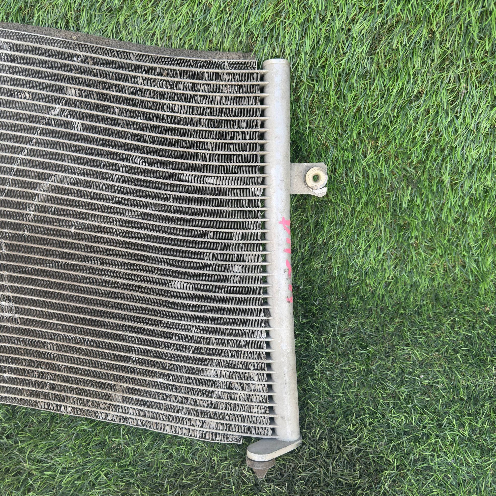 435 Радиатор кондиционера MITSUBISHI CARISMA DA2A, 4000 рублей, Невинномысск