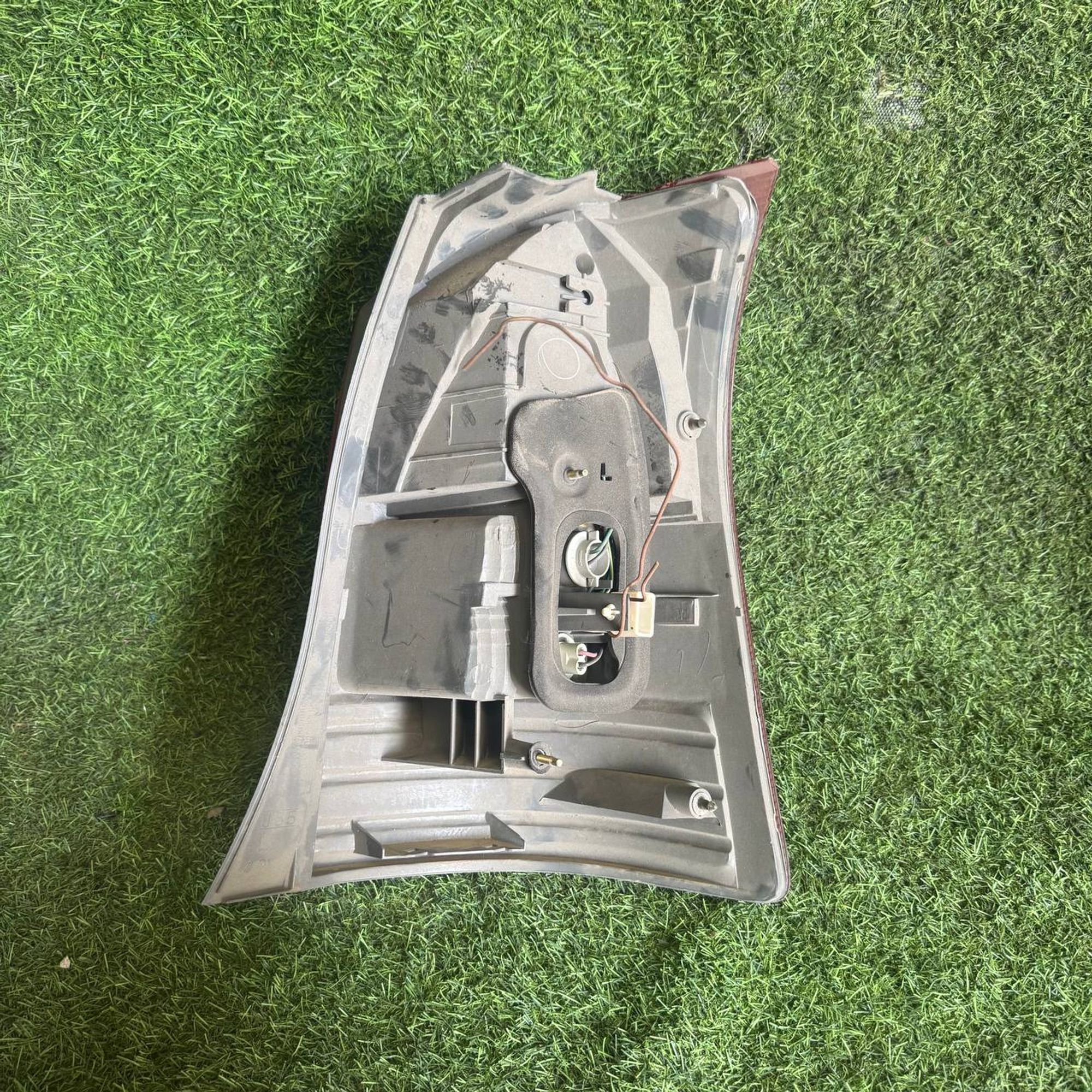 978 Фонарь задний левый TOYOTA WISH ZNE10, 4500 рублей, Невинномысск