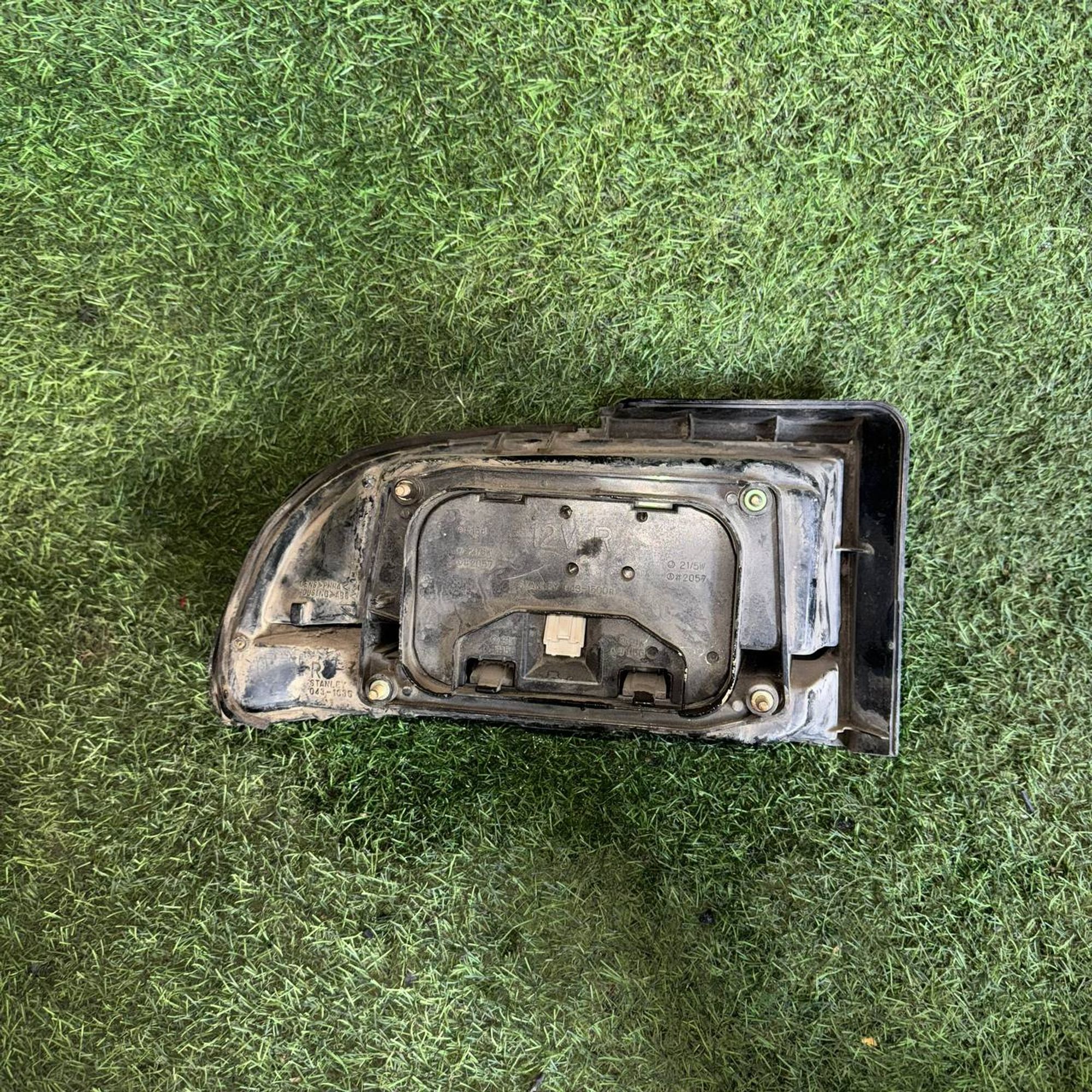 404 Фонарь задний правый MITSUBISHI DIAMANTE F25A, 1 рублей, Невинномысск