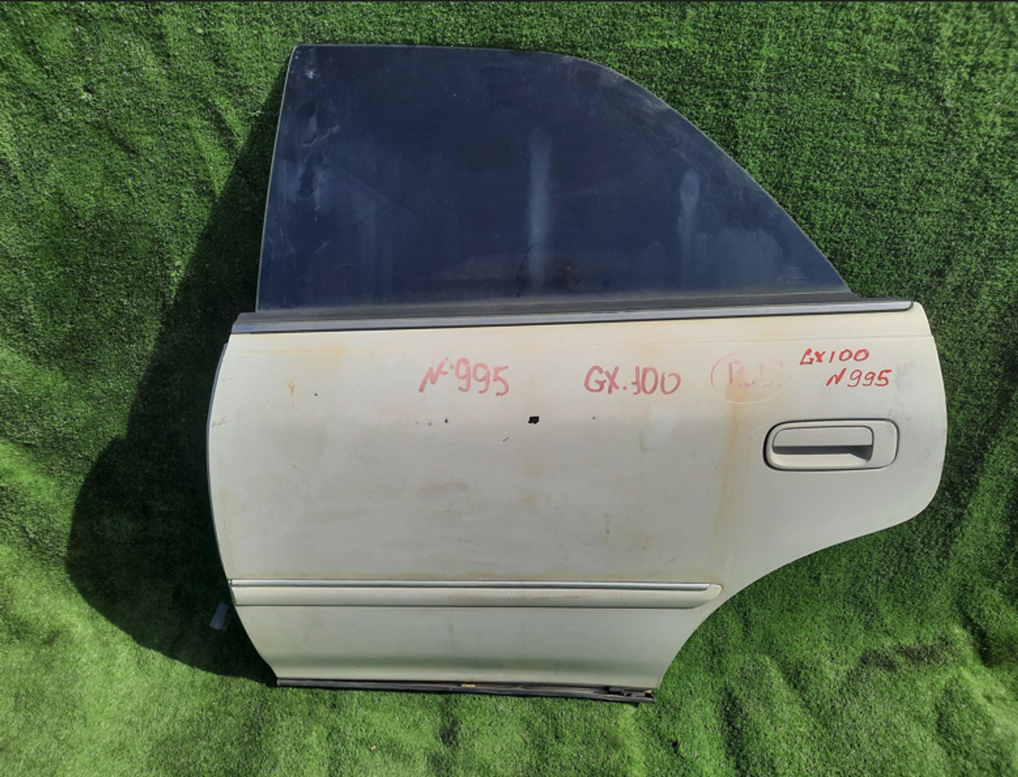 995 дверь на TOYOTA MARK II GX100, 12000 рублей, Невинномысск