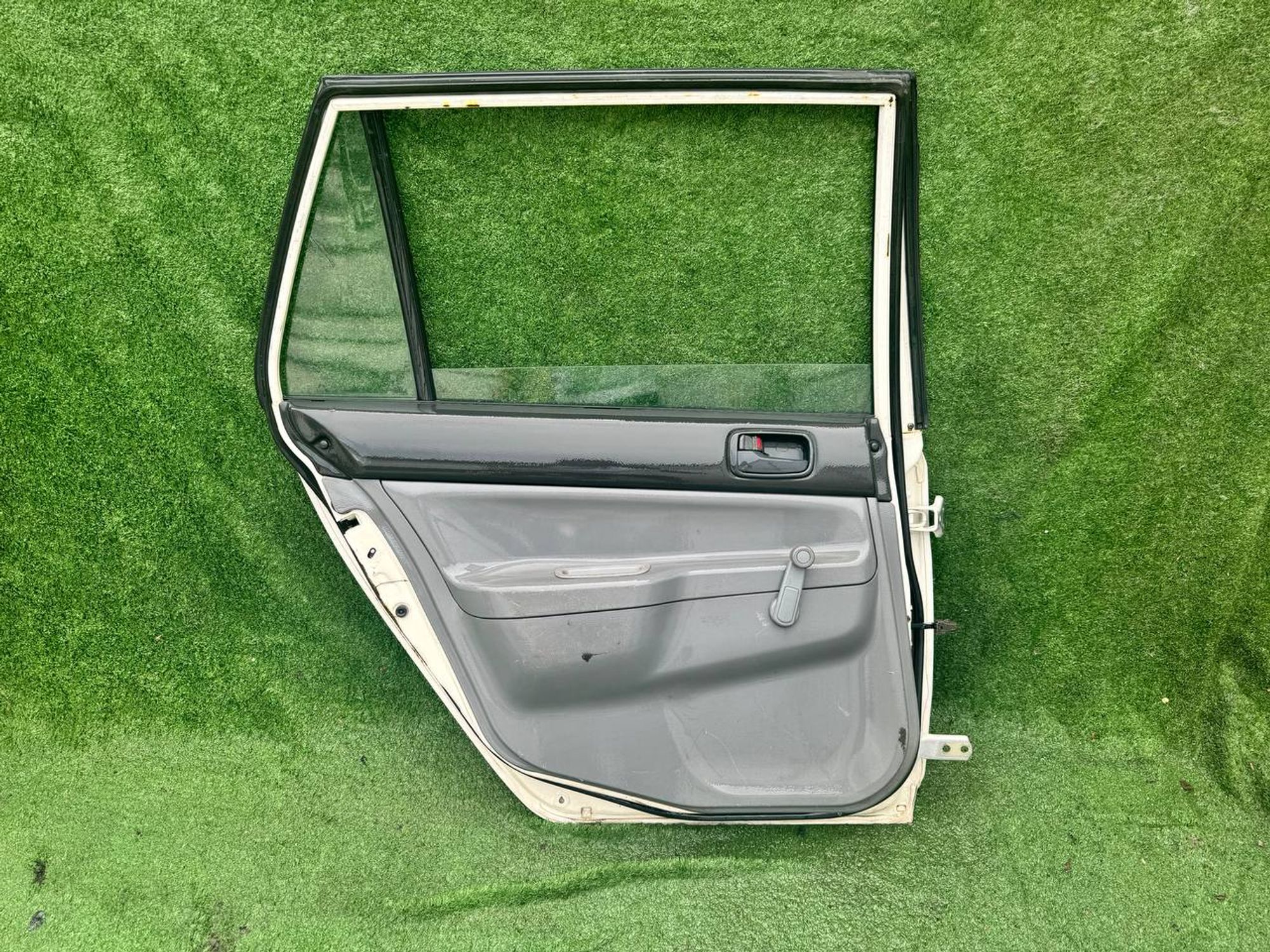 885 дверь на MITSUBISHI LANCER CS5W, 15000 рублей, Невинномысск