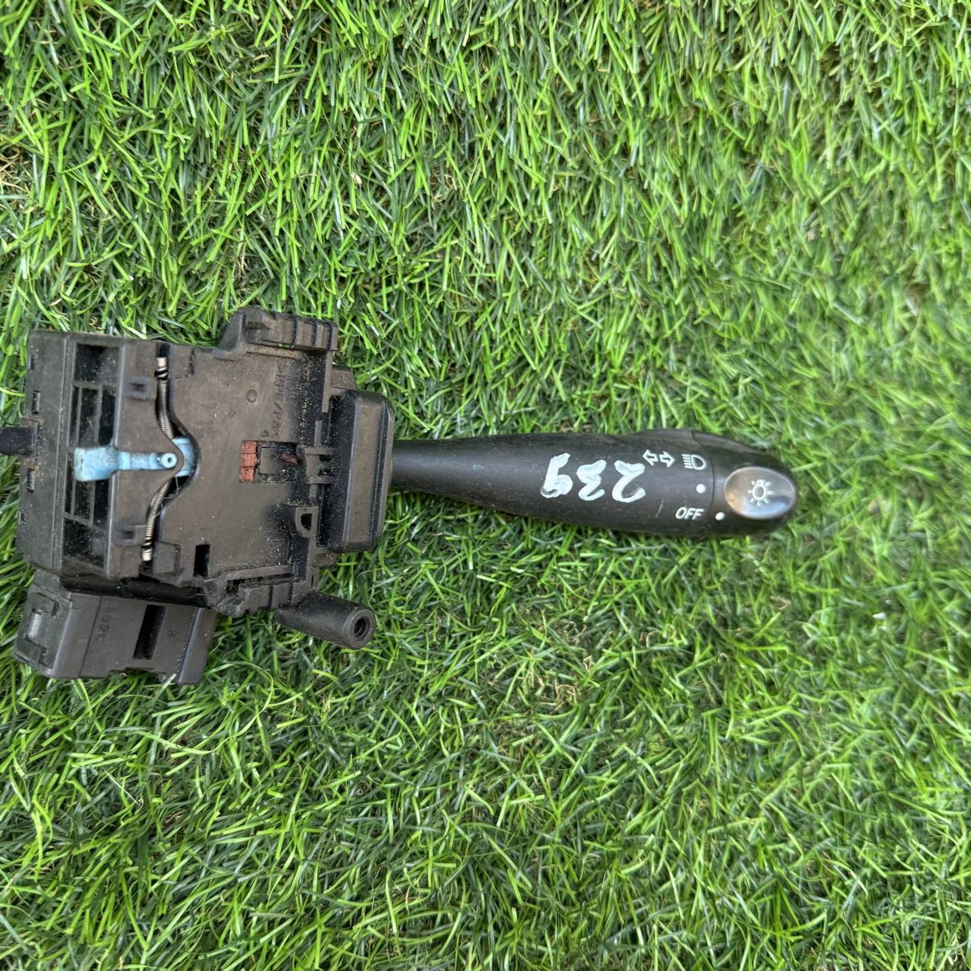 239 Подрулевой переключатель света Toyota NZE121, 1 рублей, Невинномысск