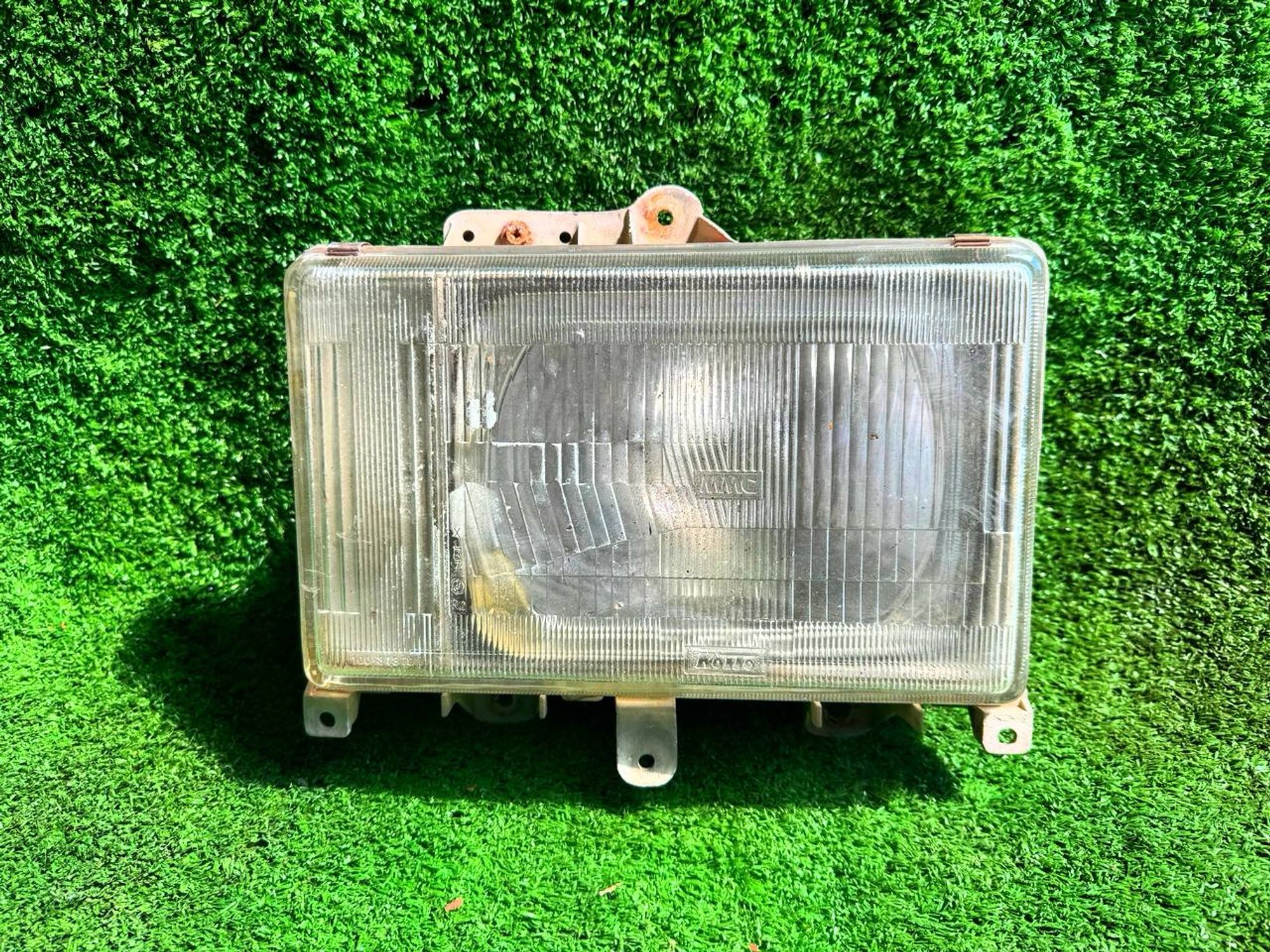 1270 фара на MITSUBISHI CANTER, 4500 рублей, Невинномысск