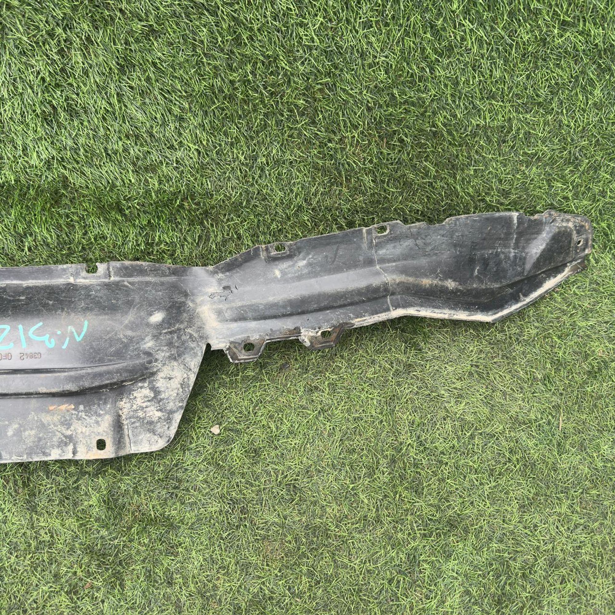 312 Подкрылок передний правый NISSAN MISTRAL R20, 999 рублей, Невинномысск