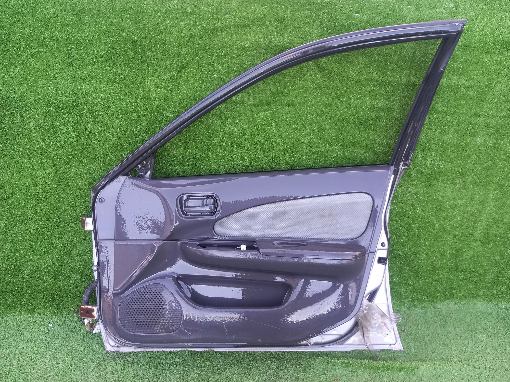 600 дверь F/R на NISSAN AD Y11, 8500 рублей, Невинномысск