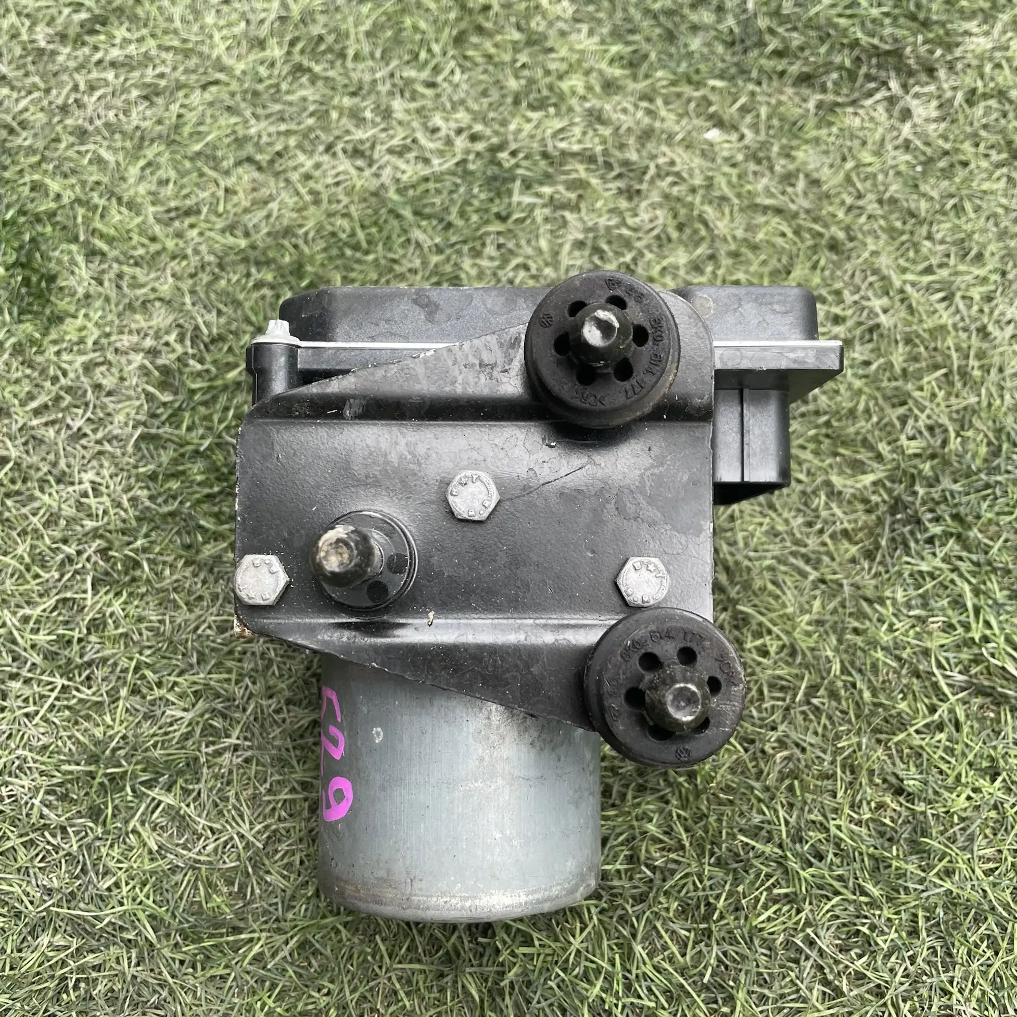https://ycs.partsauto.market/partsauto-images/thmbs/userImages/772e461030aea93f4dbb6447c0f924d3/part/8b175cf0-b58c-40e4-ad8c-96c672db2354_1779178785818.jpg
