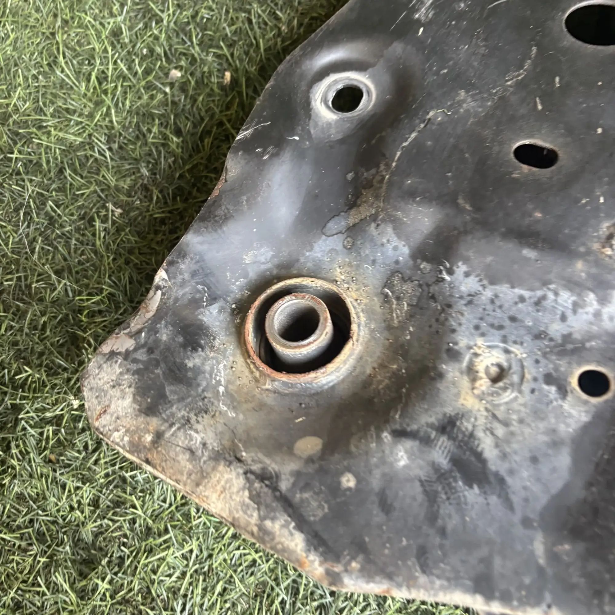 https://ycs.partsauto.market/partsauto-images/thmbs/userImages/772e461030aea93f4dbb6447c0f924d3/part/8b3525f5-9c43-4104-8a05-1ef7e3b91e58_1777101330096.jpg