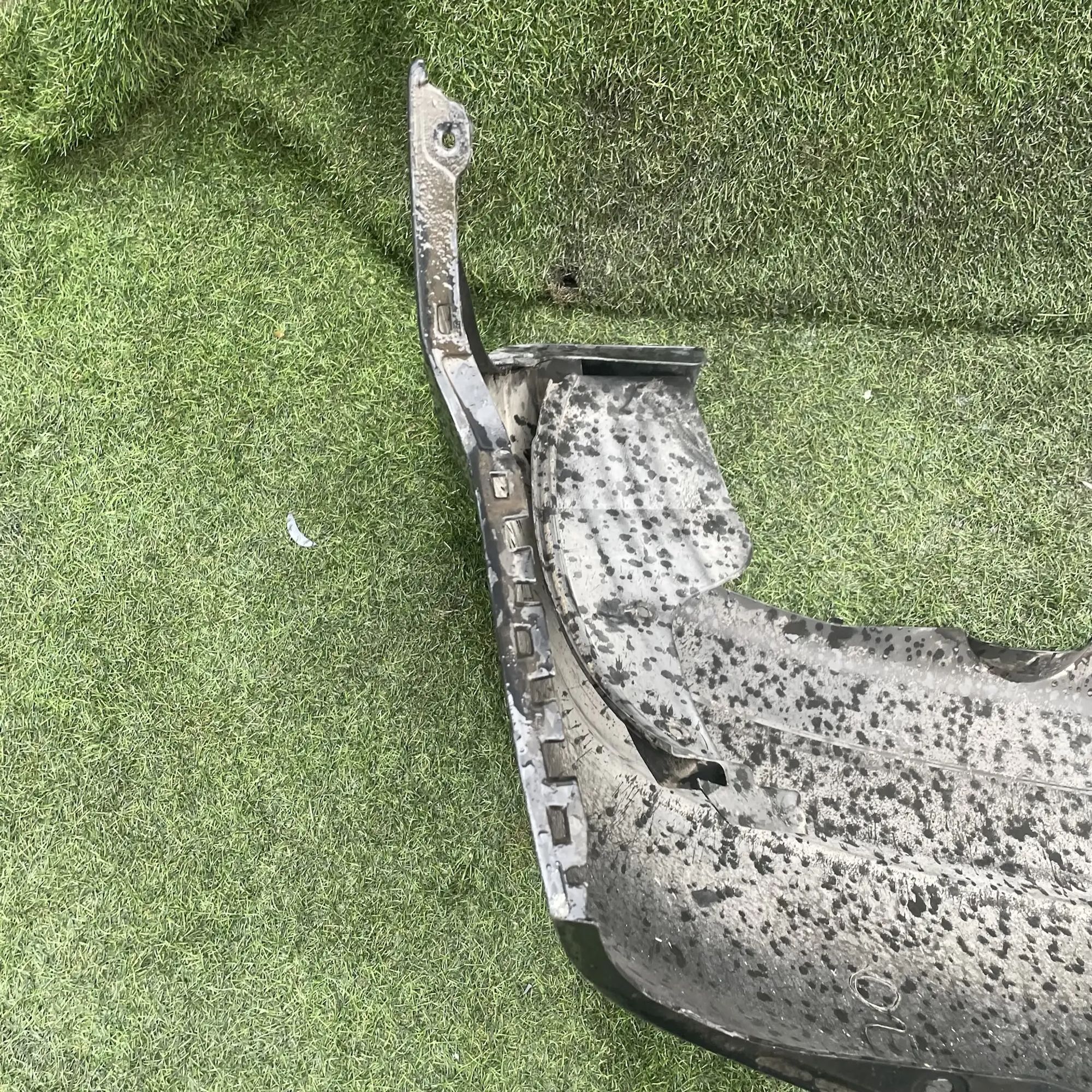 https://ycs.partsauto.market/partsauto-images/thmbs/userImages/772e461030aea93f4dbb6447c0f924d3/part/8bc03684-63f0-416b-973d-203cc6a73bd4_1778849986551.jpg