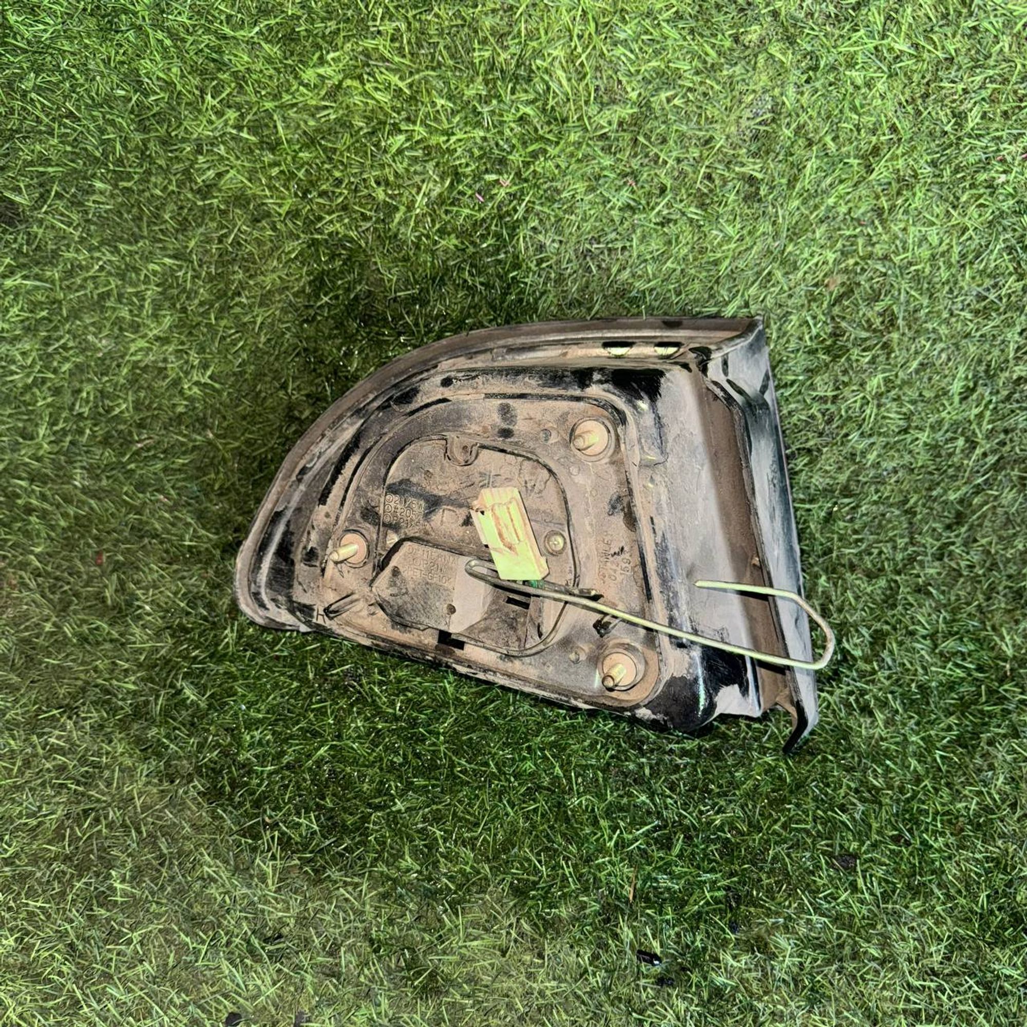 323 Фонарь задний правый MITSUBISHI GALANT E54A, 3500 рублей, Невинномысск