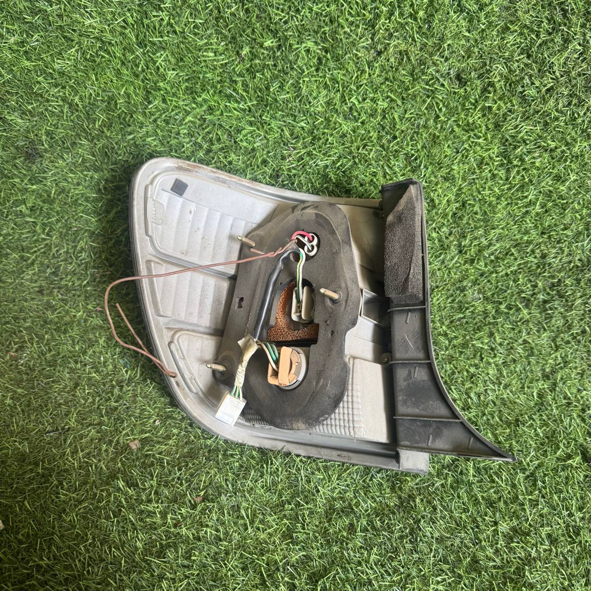 948 Фонарь задний правый TOYOTA BREVIS JCG10, 4500 рублей, Невинномысск