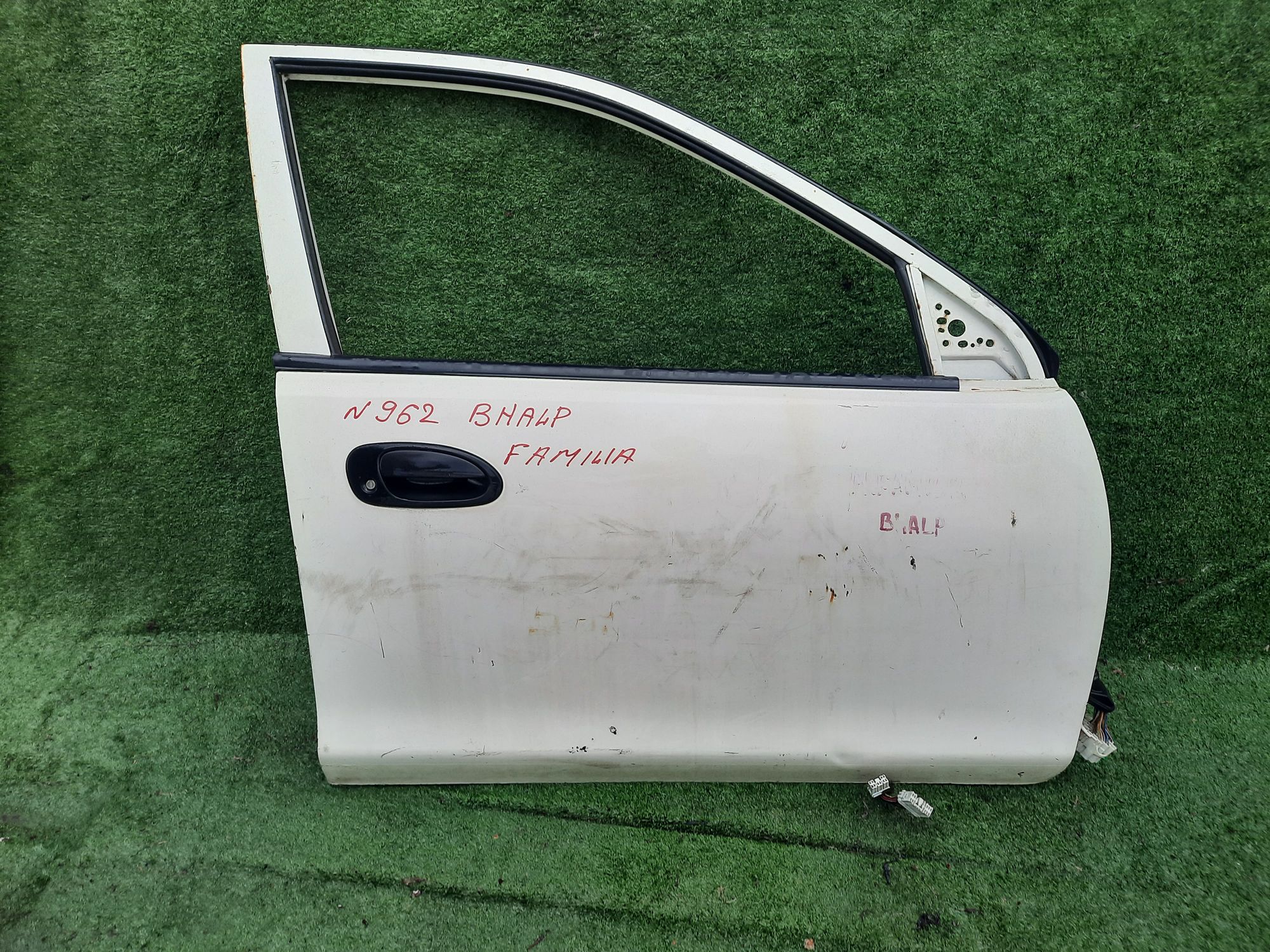 962 дверь на MAZDA FAMILIA BHALP, 5500 рублей, Невинномысск