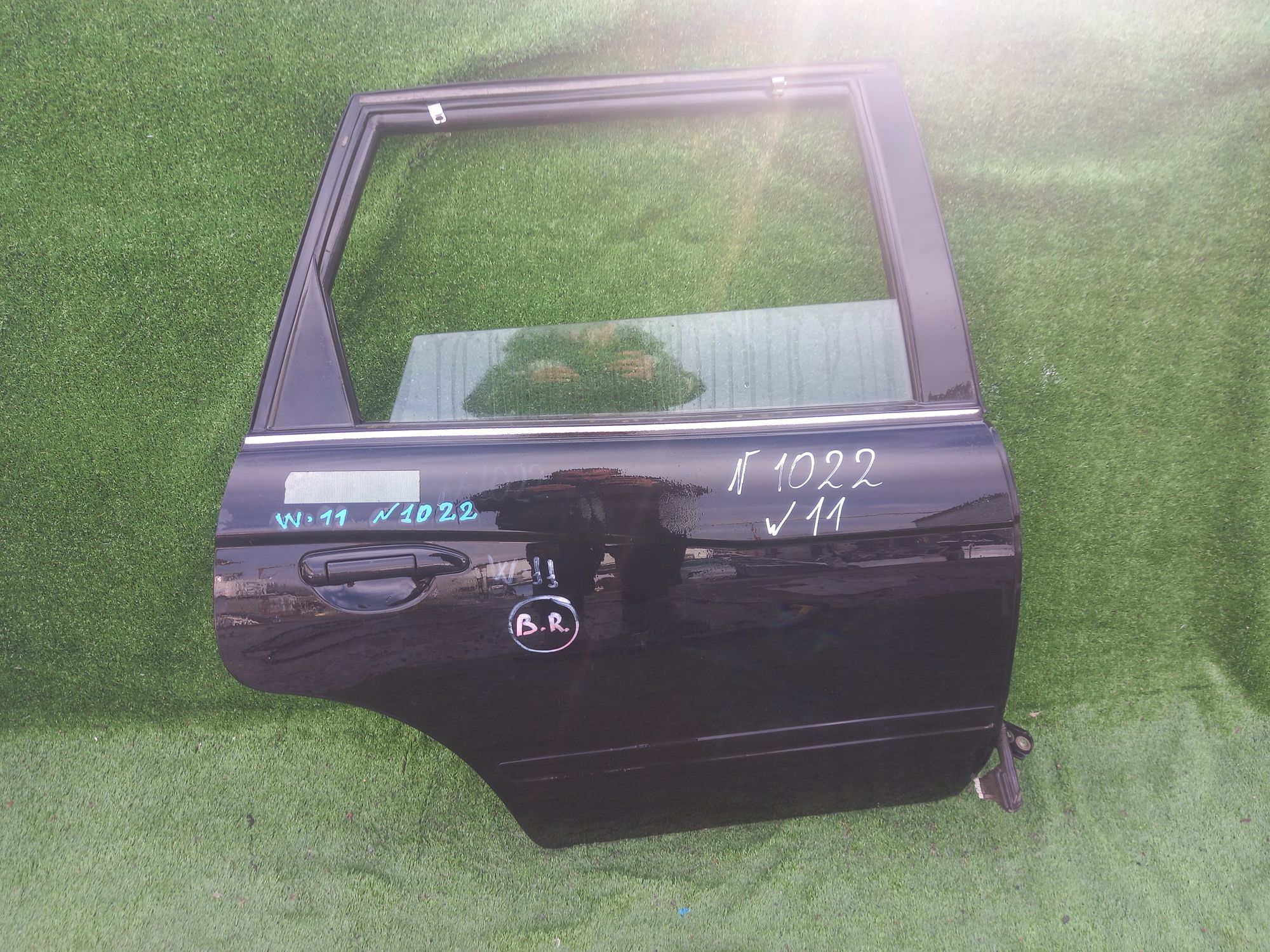 1022 дверь на NISSAN AVENIR W11, 8000 рублей, Невинномысск