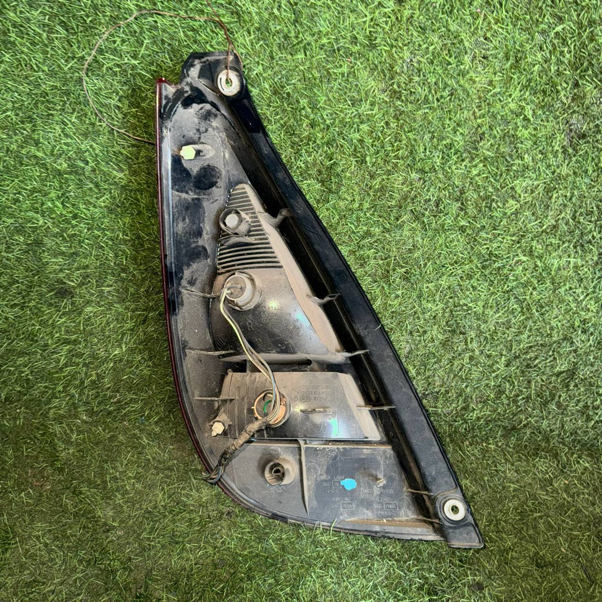 1038 Фонарь задний правый SUZUKI AERIO RB21S, 4500 рублей, Невинномысск