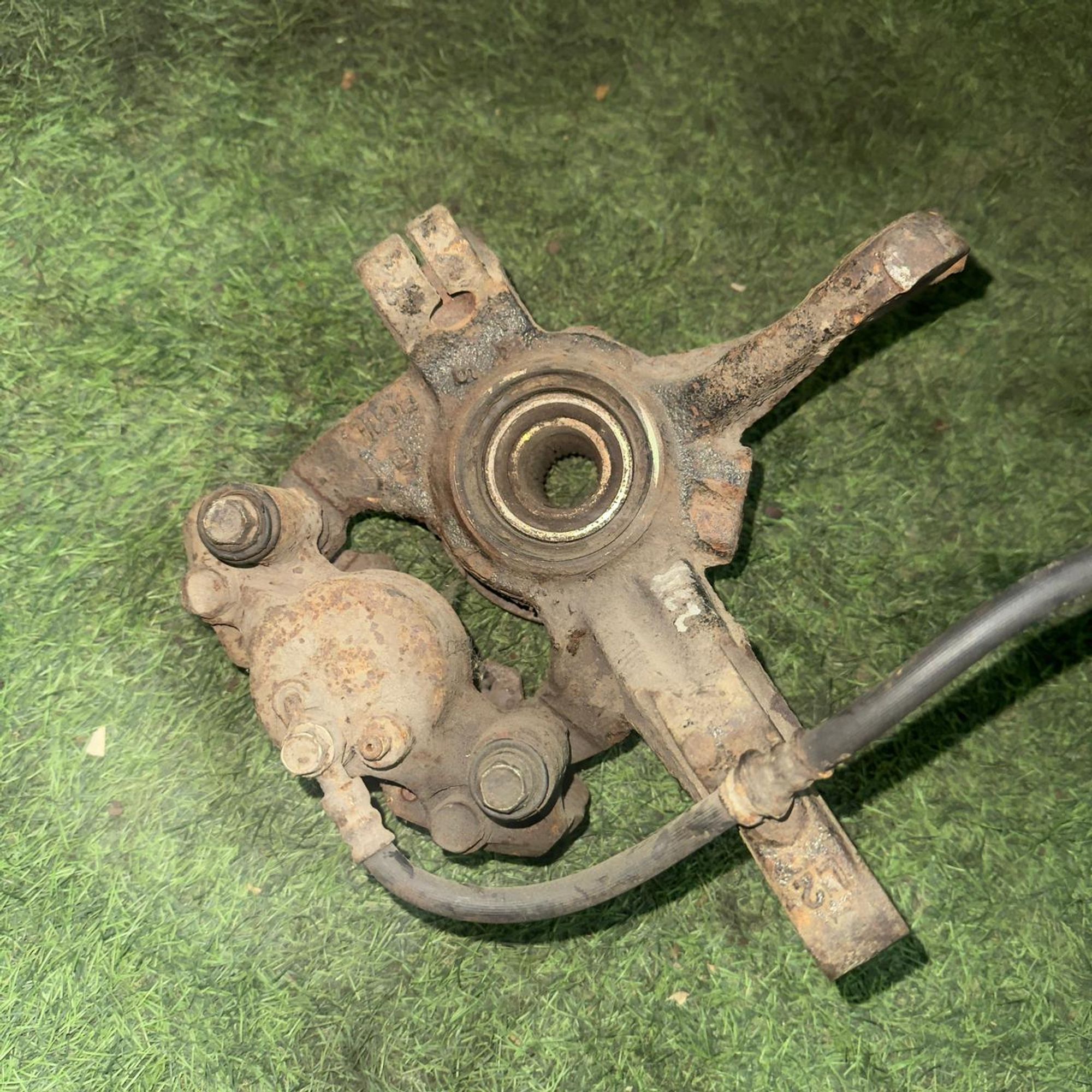 274 Ступица передняя правая MAZDA 323 BJ5P, 3500 рублей, Невинномысск