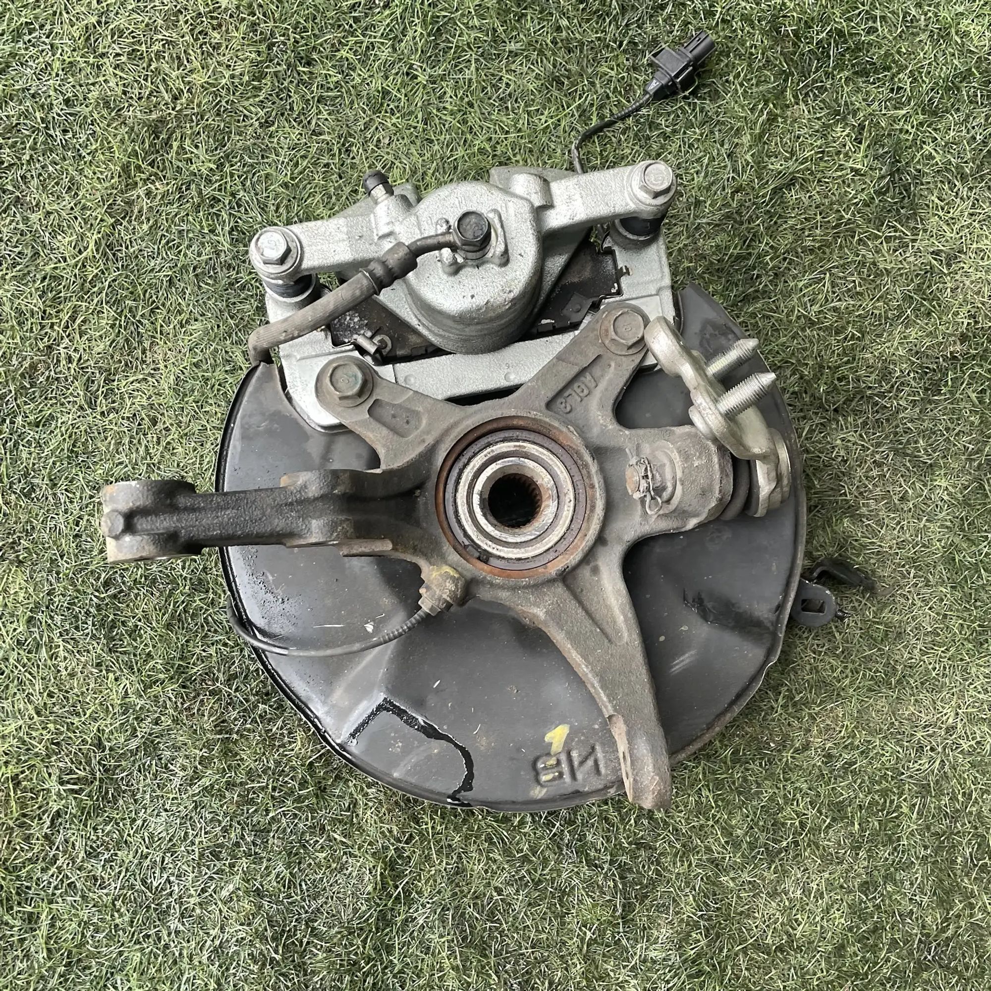https://ycs.partsauto.market/partsauto-images/thmbs/userImages/772e461030aea93f4dbb6447c0f924d3/part/8e573c94-1255-466c-89d6-ee0eb1e61ba2_1779260136428.jpg