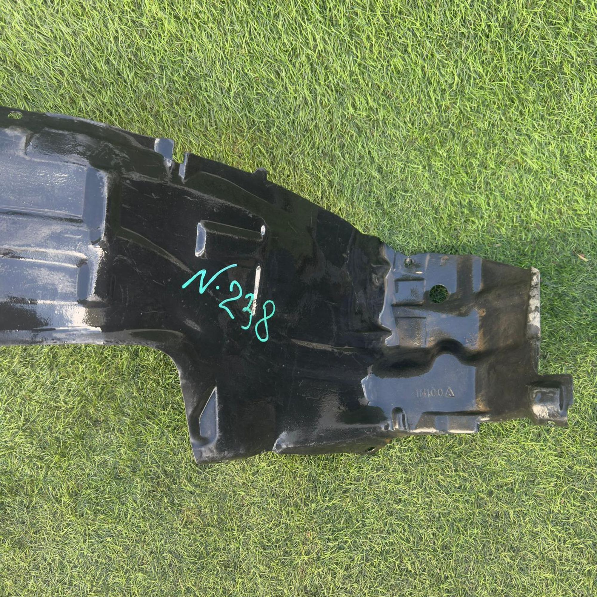 238 Подкрылок передний левый NISSAN SUNNY B14, 999 рублей, Невинномысск