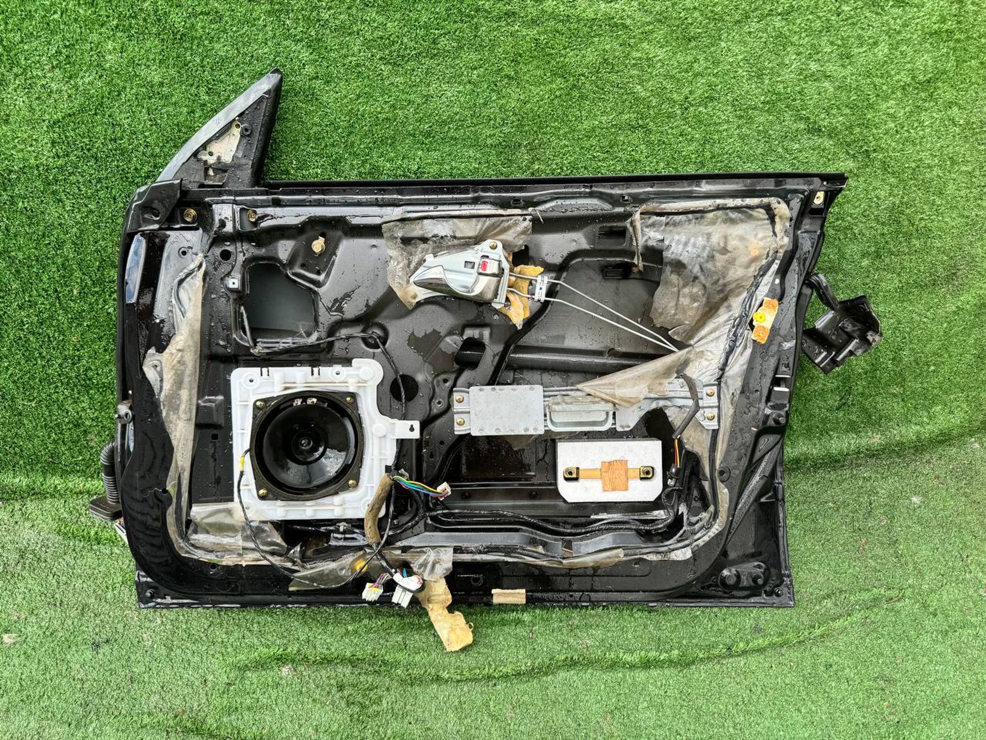 237 дверь на MITSUBISHI DIAMANTE F31A, 5000 рублей, Невинномысск