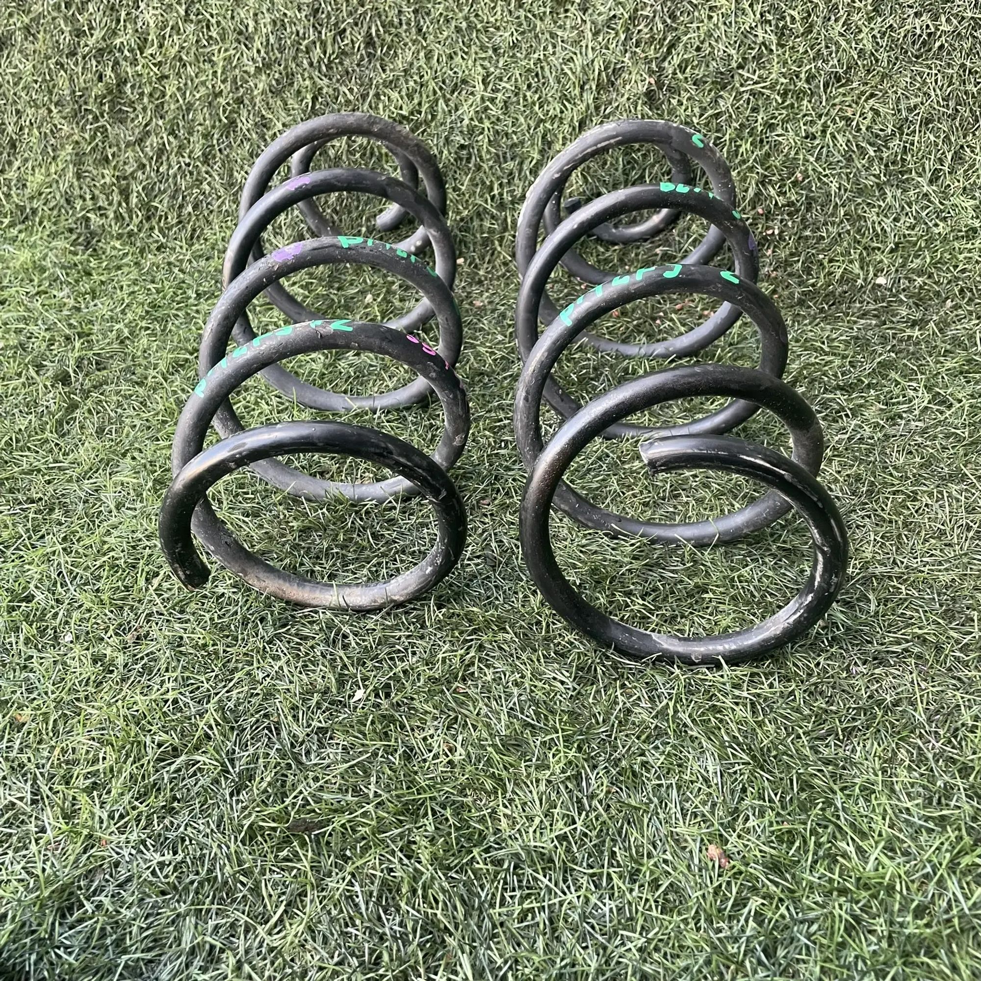 https://ycs.partsauto.market/partsauto-images/thmbs/userImages/772e461030aea93f4dbb6447c0f924d3/part/8e808553-87d3-4191-b464-59c26329d97d_1776848244302.jpg