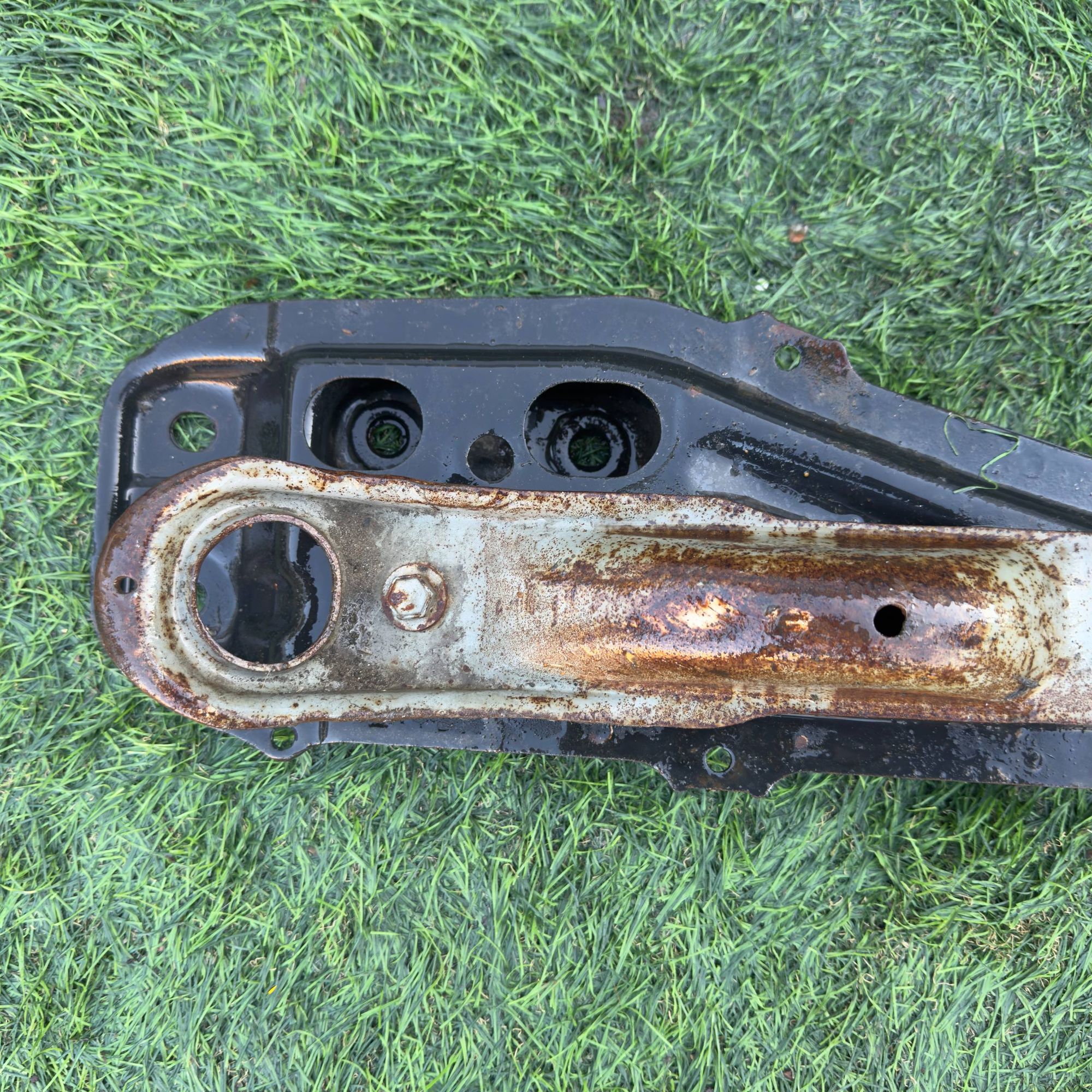 237 Балка продольная TOYOTA AVENSIS AZT250, 1 рублей, Невинномысск